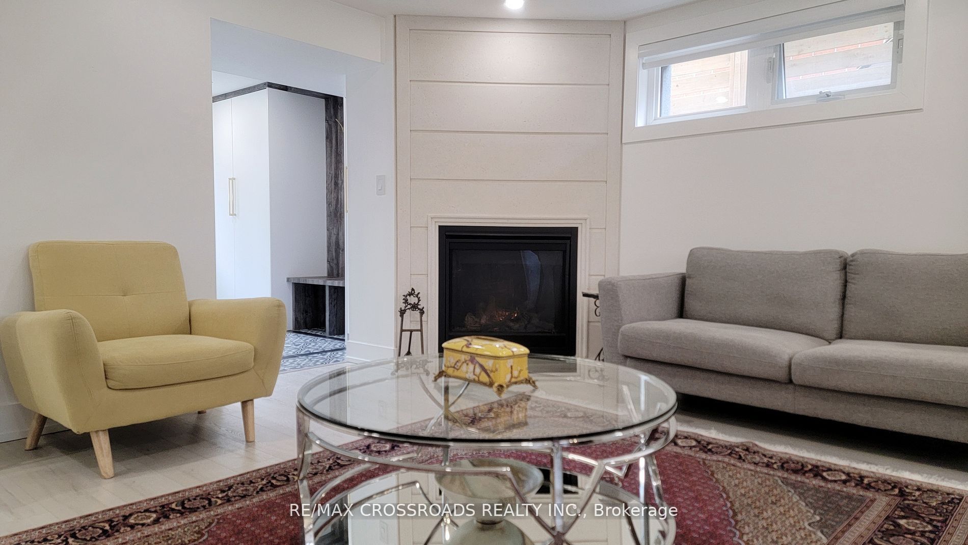 111 Evahill Crescent