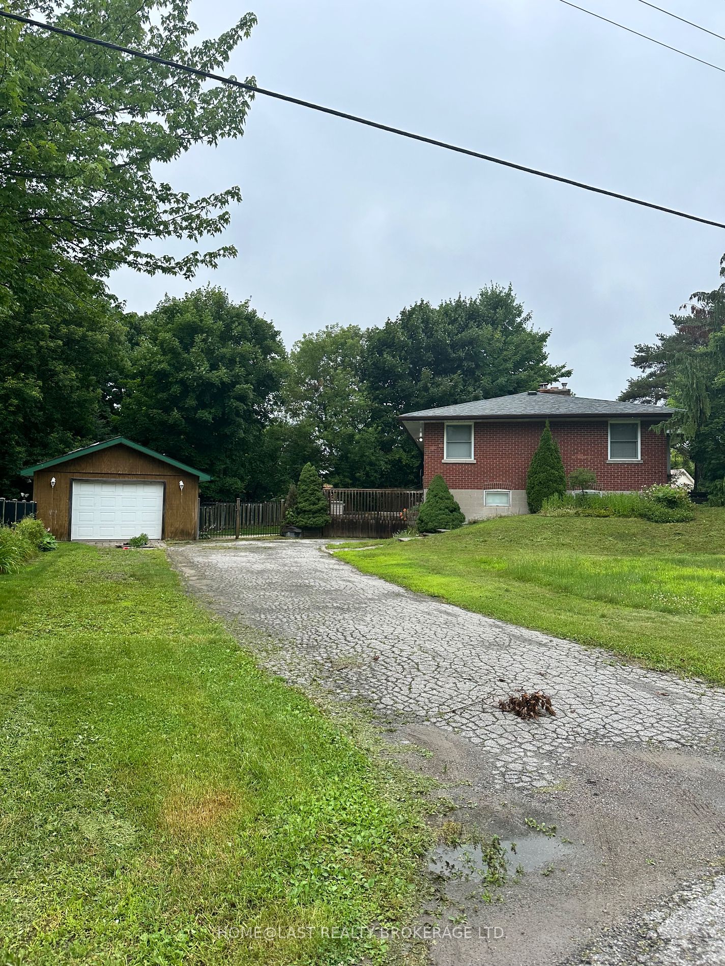 18 Tindall Lane