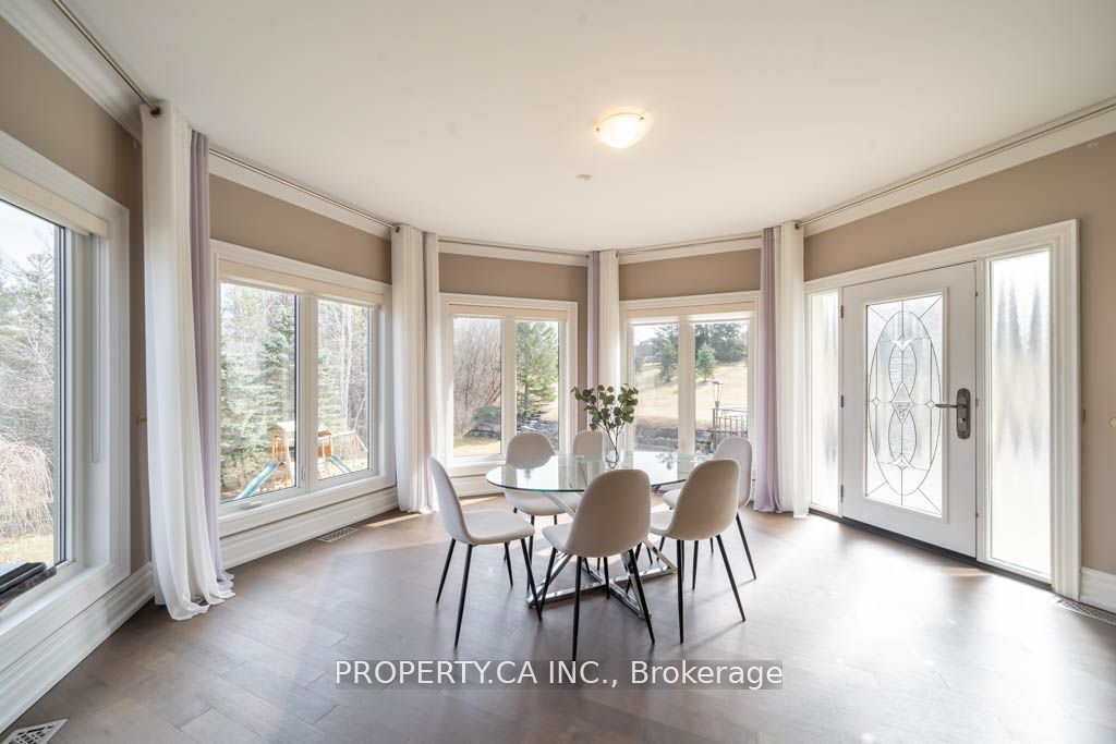 61 Charles Cooper Crt