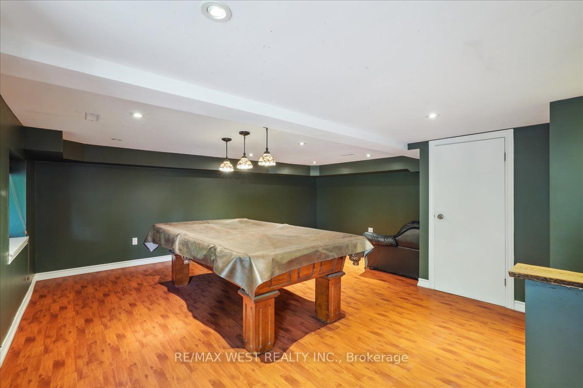 4086 Lloydtown-Aurora Rd