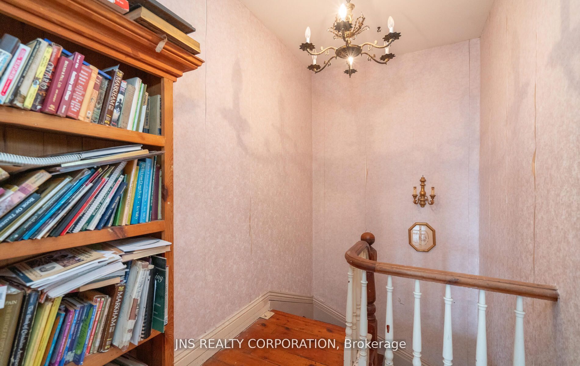 13924 Kennedy Rd