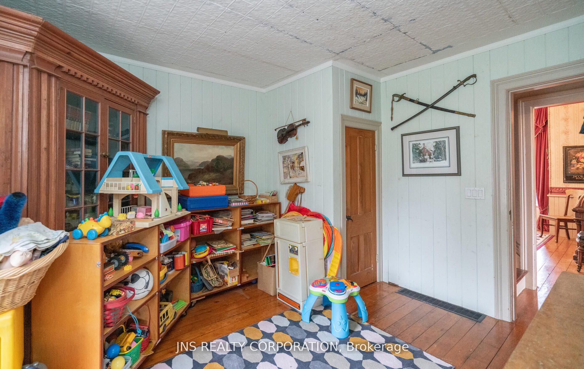 13924 Kennedy Rd