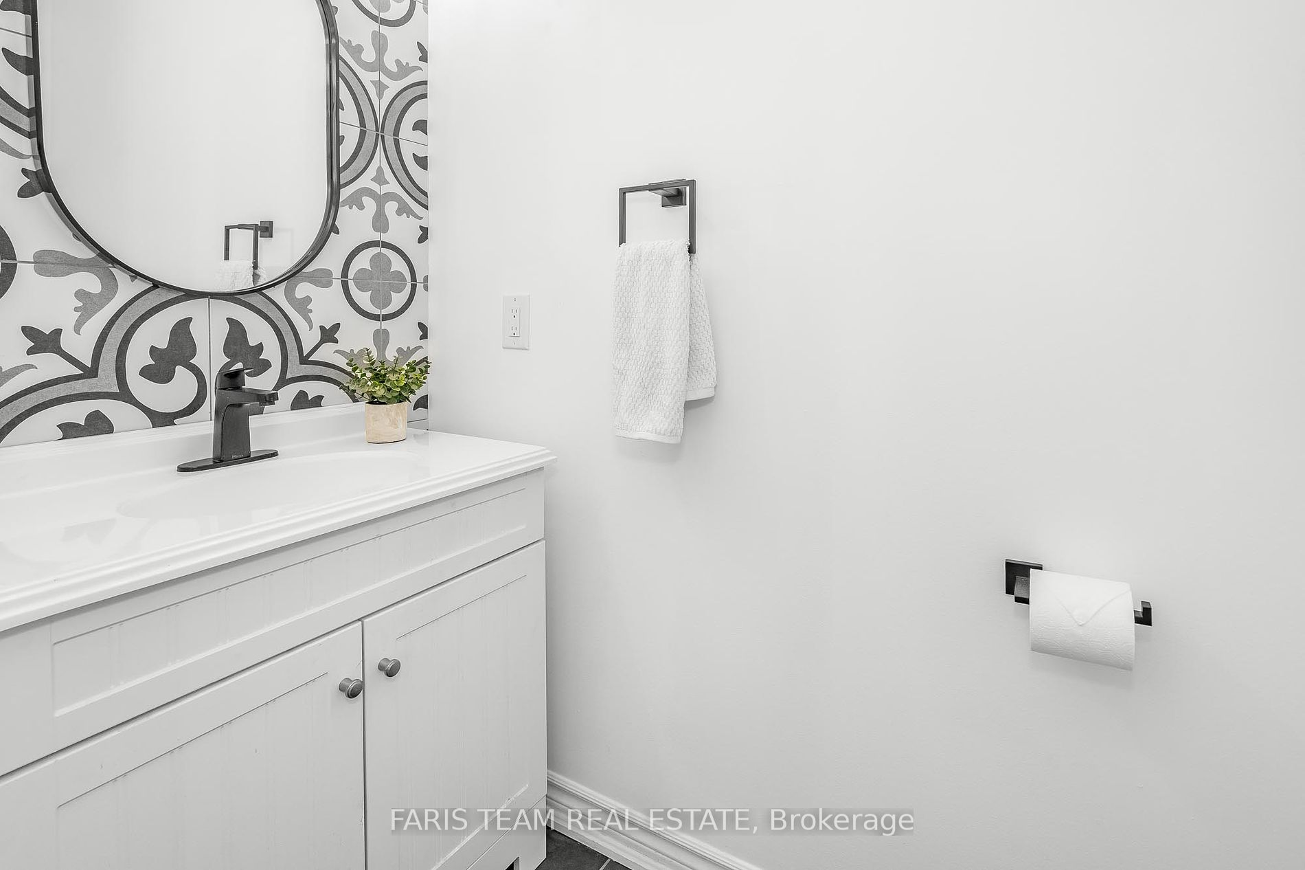 1301 Hunter Street