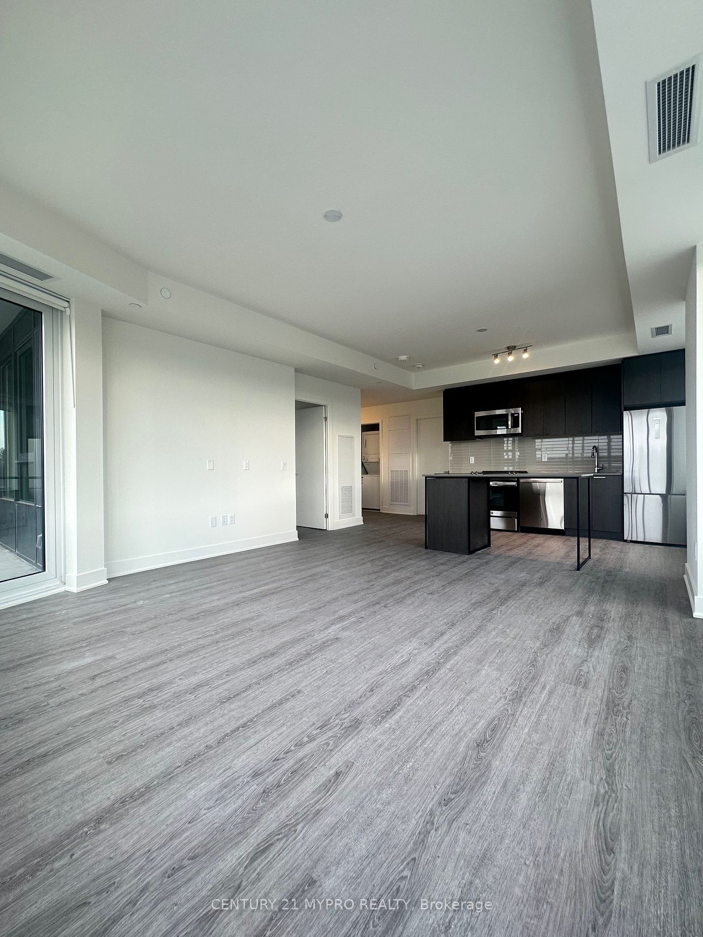185 Deerfield Road, #311