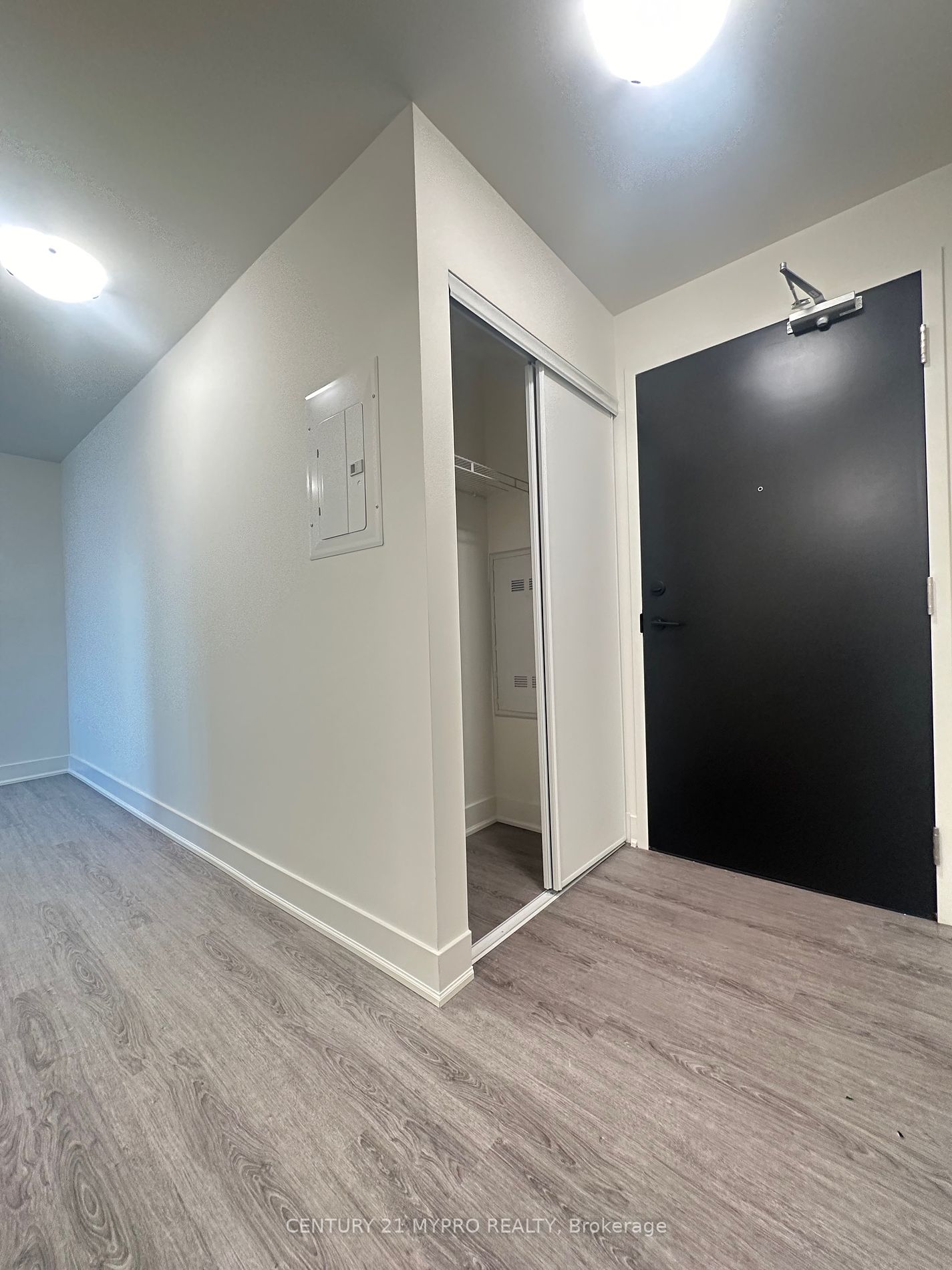 185 Deerfield Road, #311