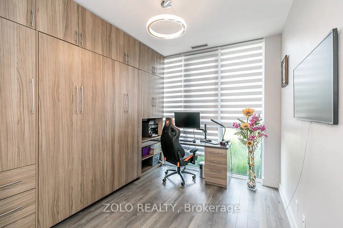 375 Sea Ray Ave, #107