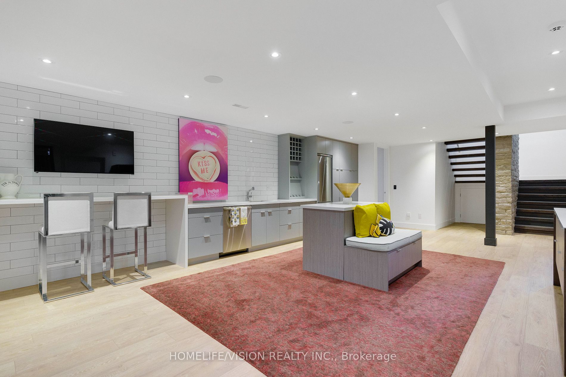 43 Ogden Cres