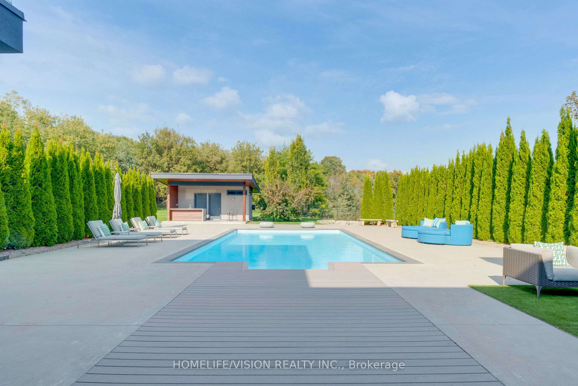 43 Ogden Cres