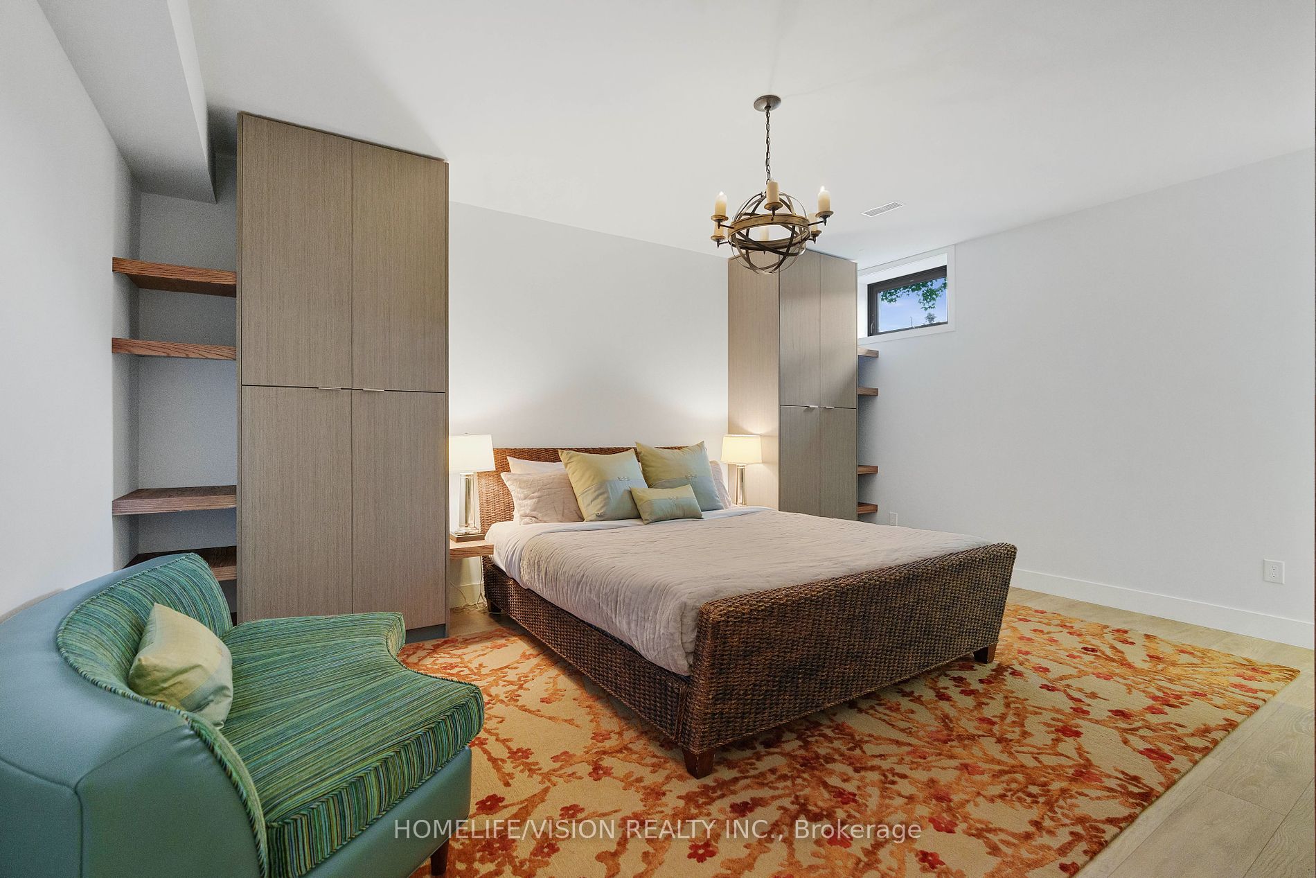 43 Ogden Cres