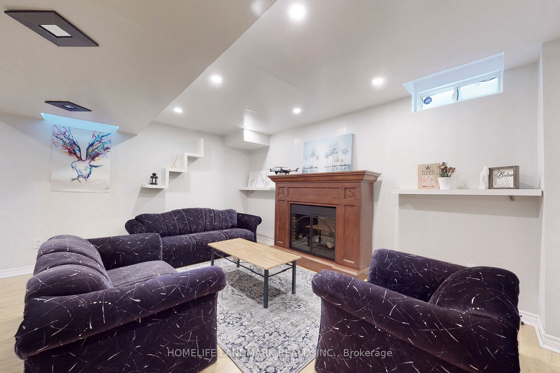 217 Hollywood Hill Circ