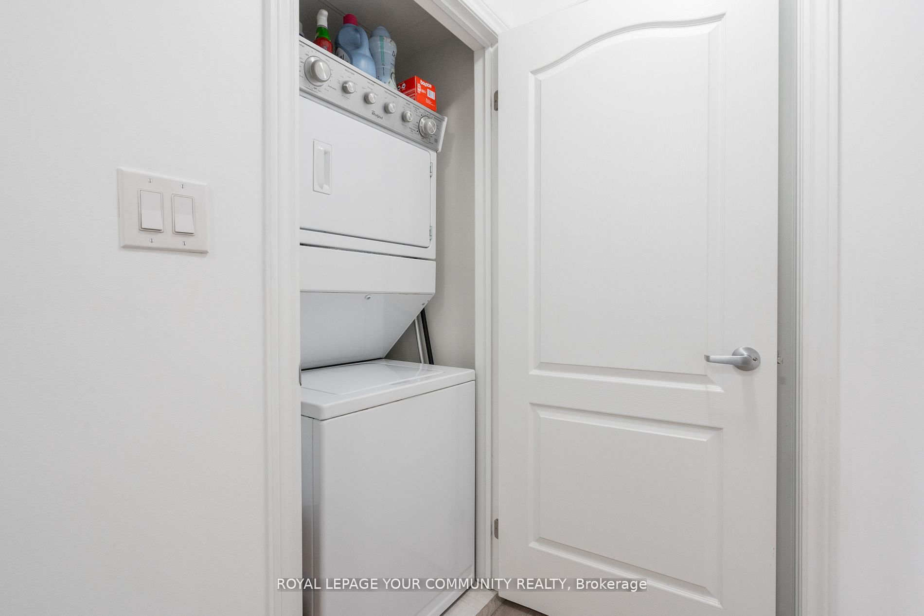 3865 Major Mackenzie Drive W #216