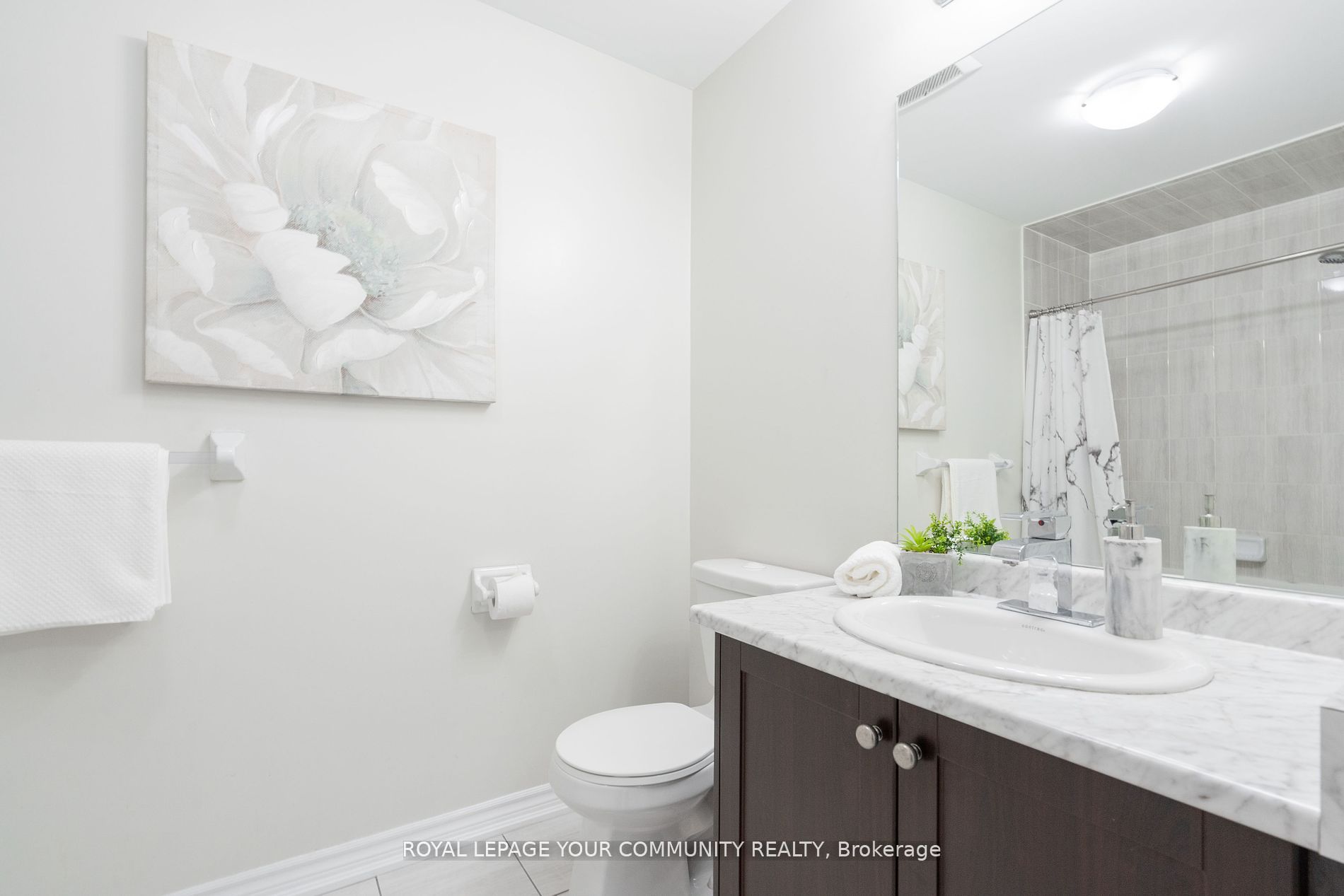 3865 Major Mackenzie Drive W #216