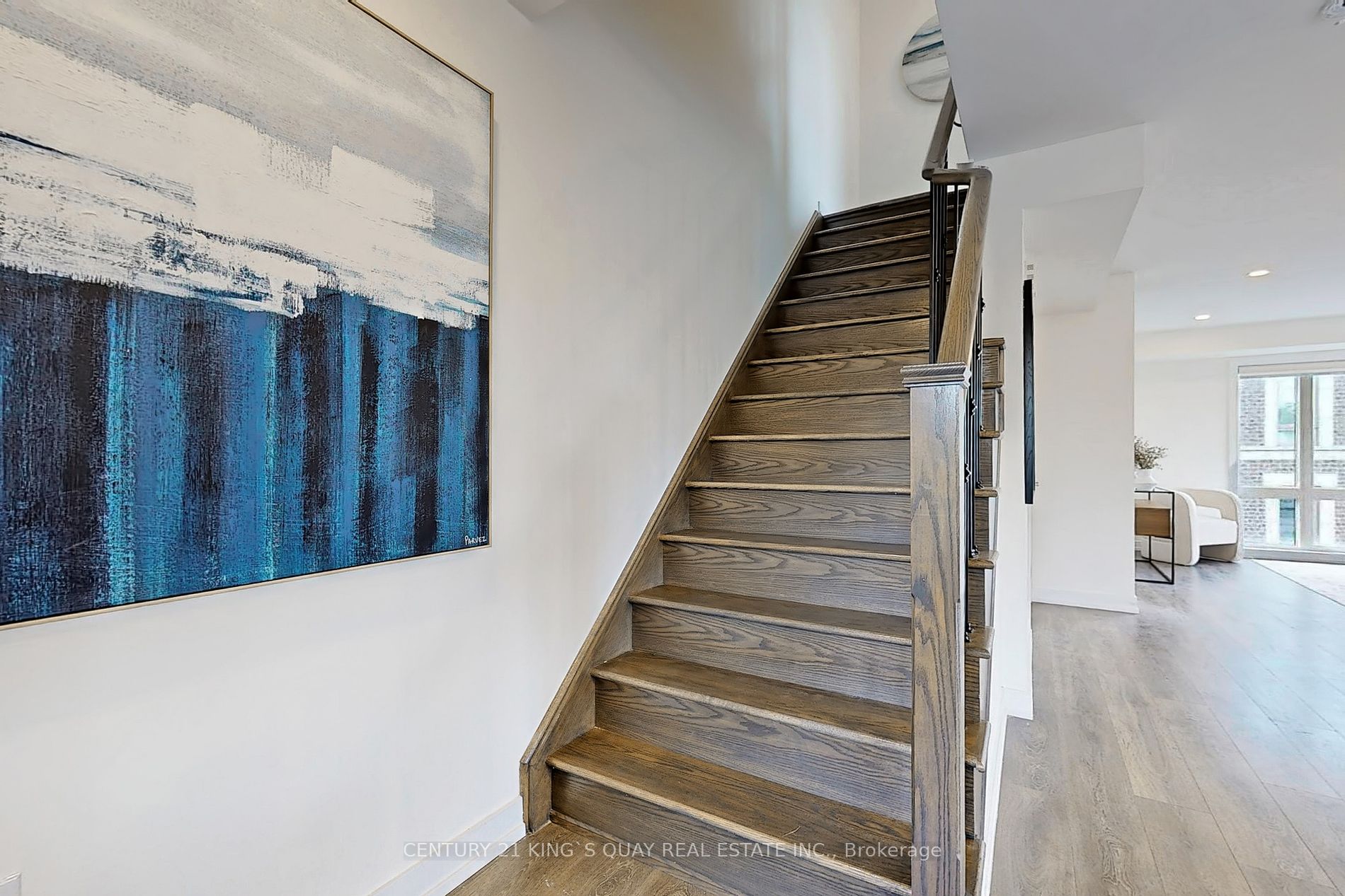 10 Westmeath Lane, #2202