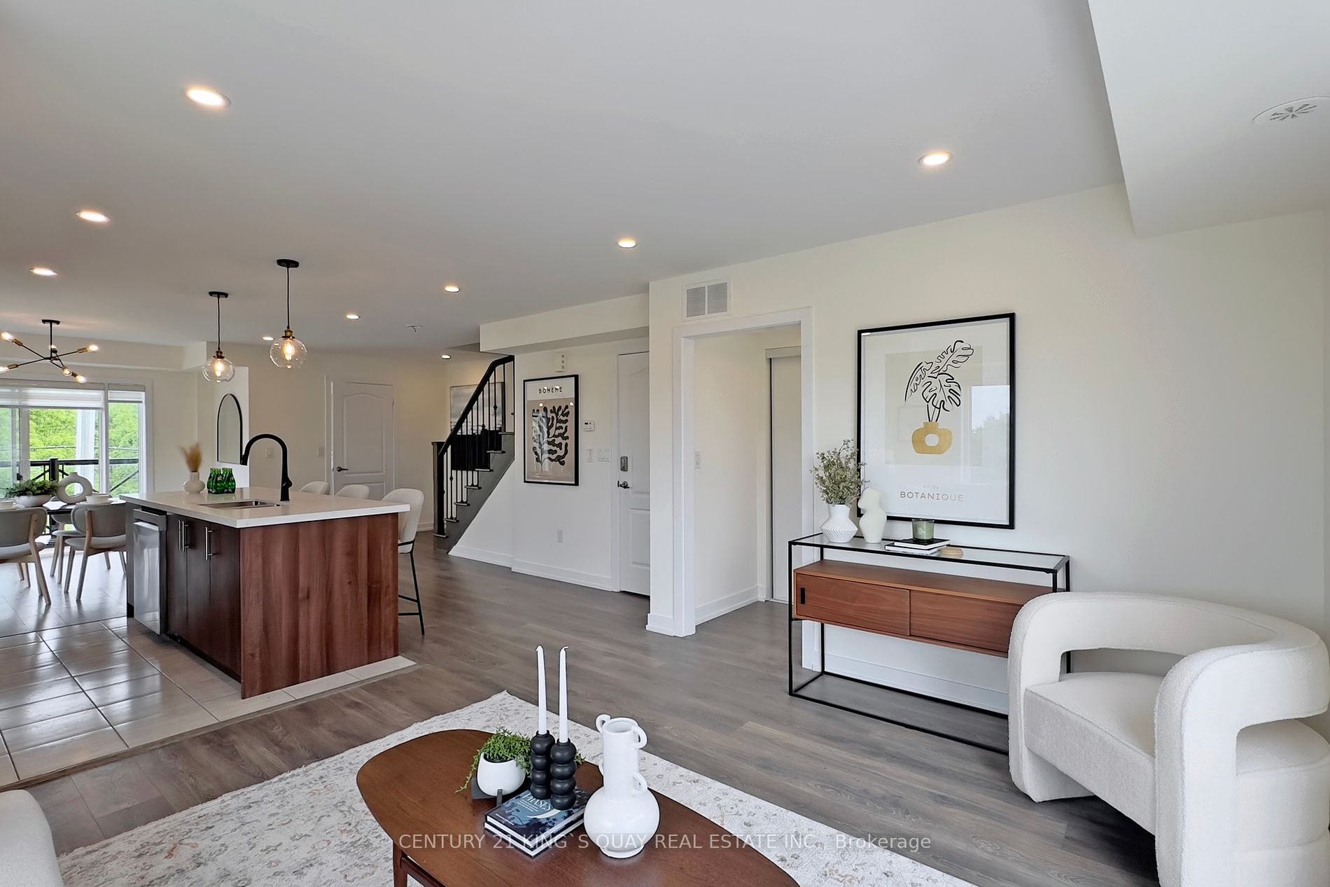 10 Westmeath Lane, #2202