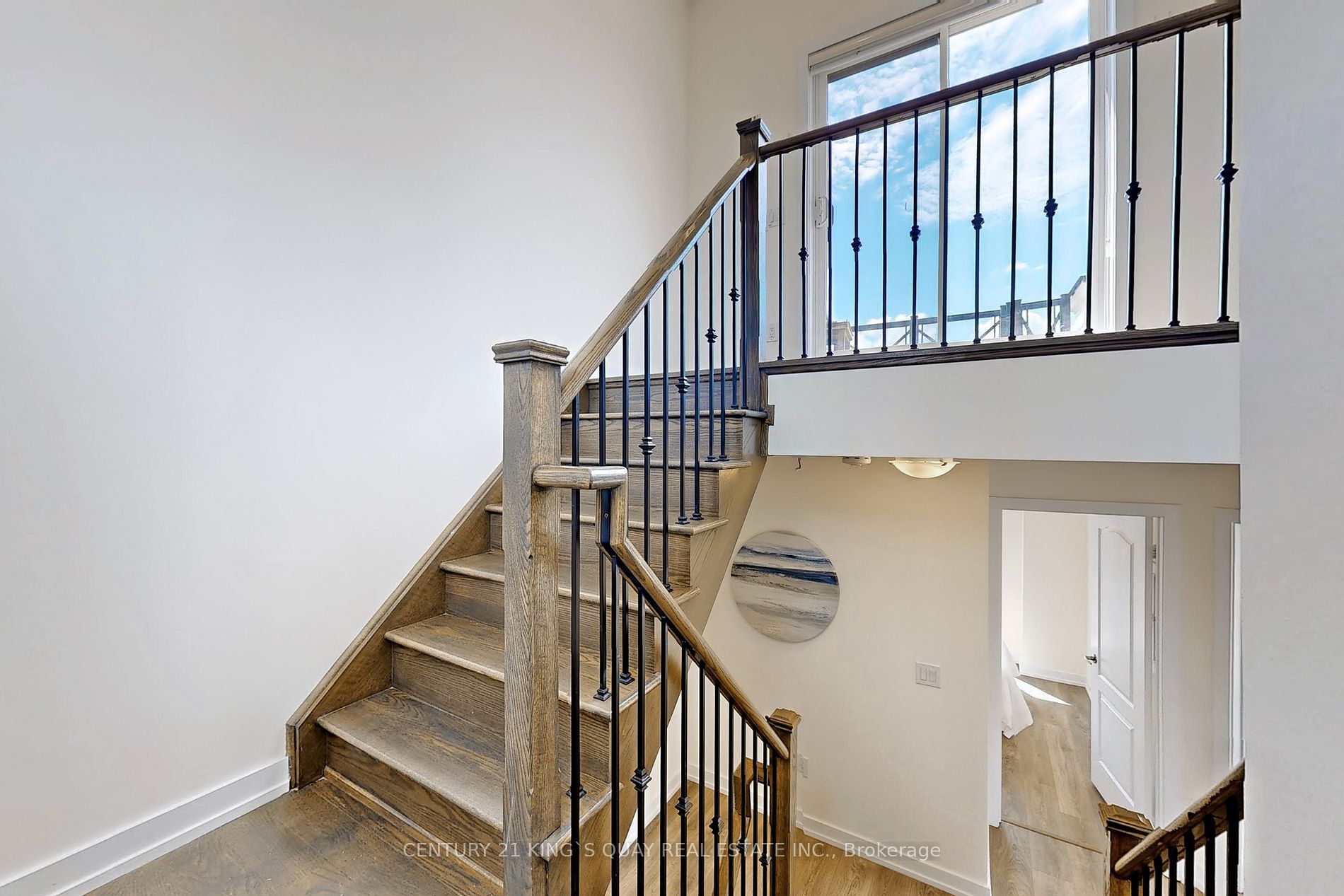 10 Westmeath Lane, #2202