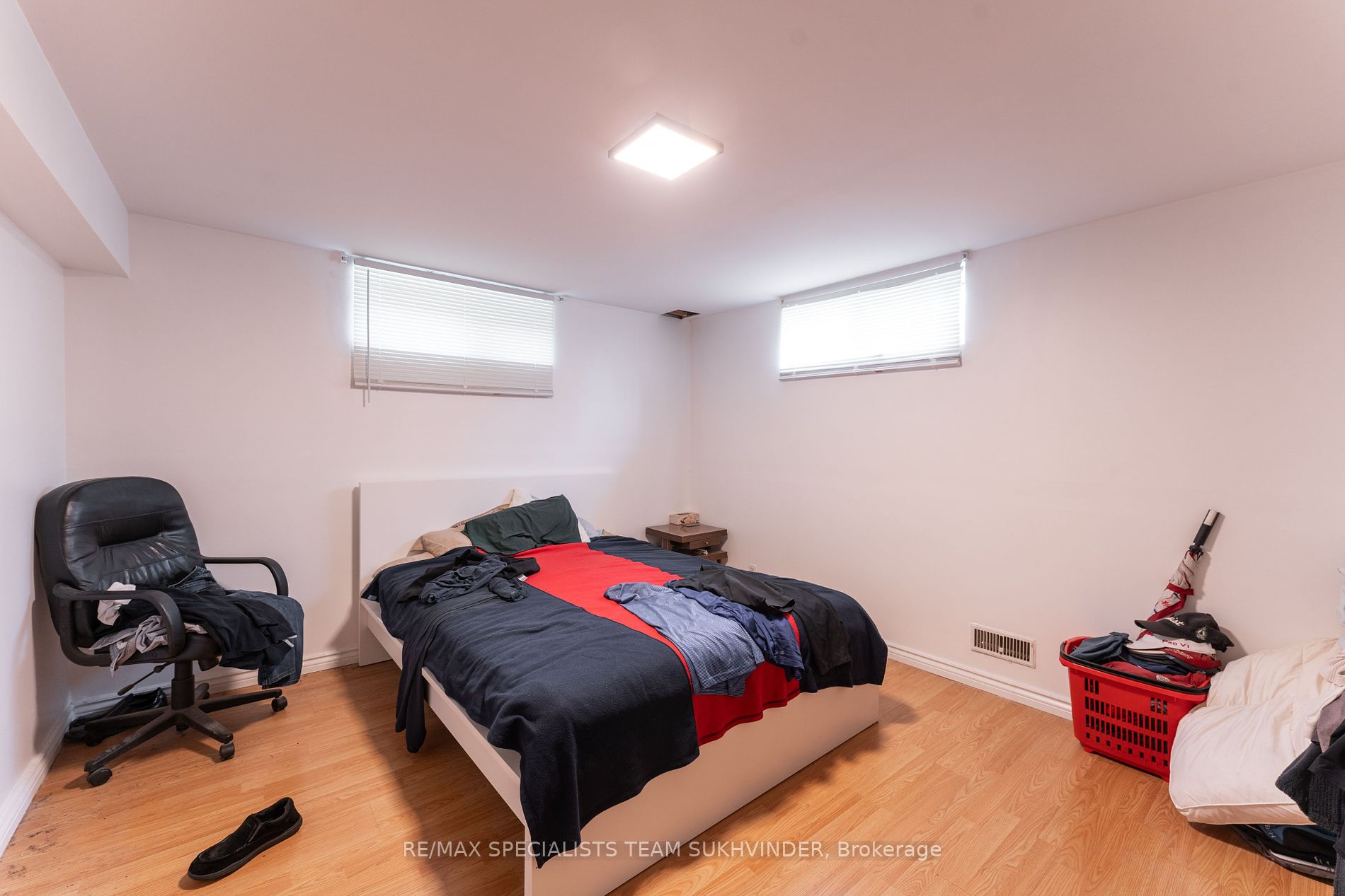 13076 Keele St