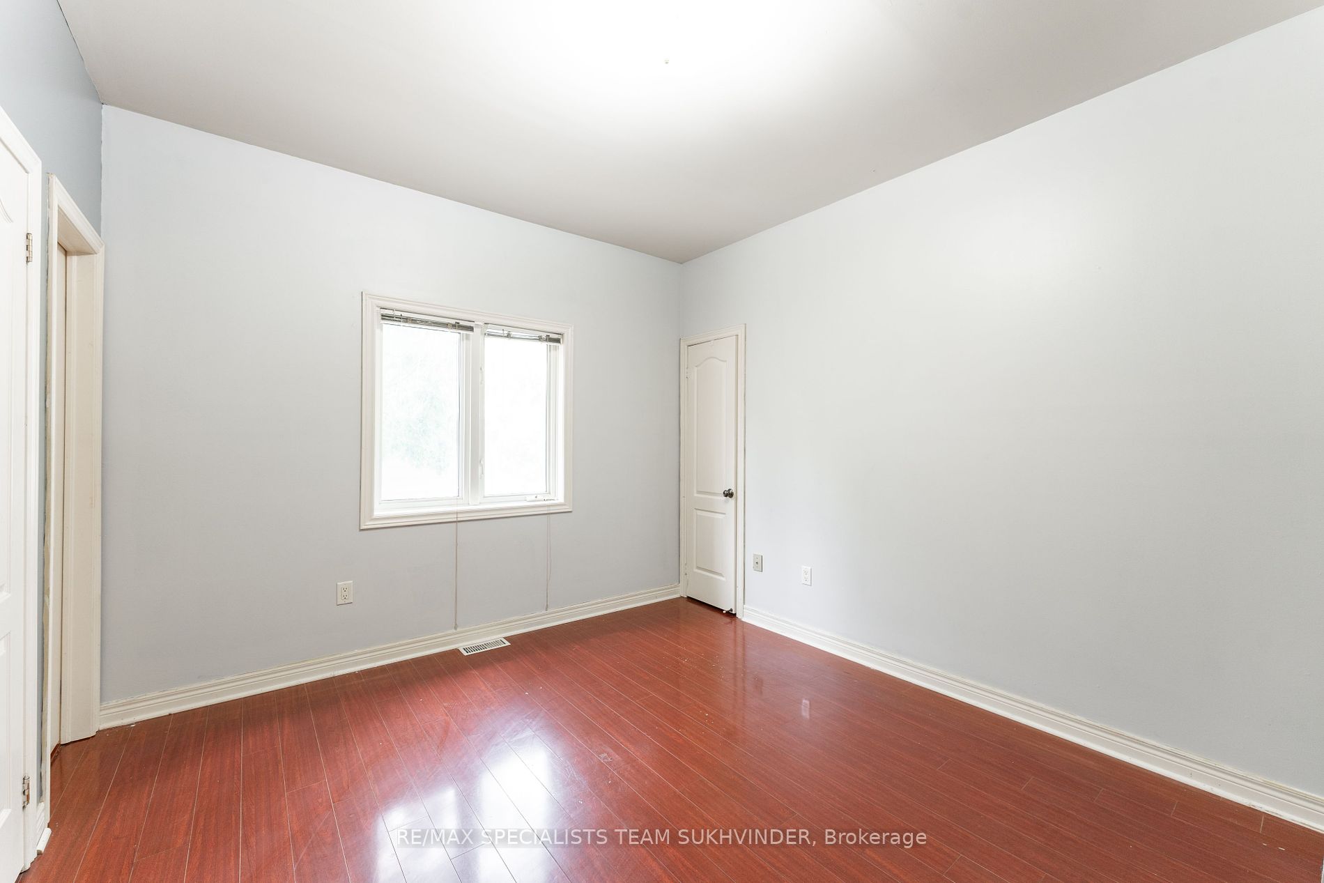 13076 Keele St