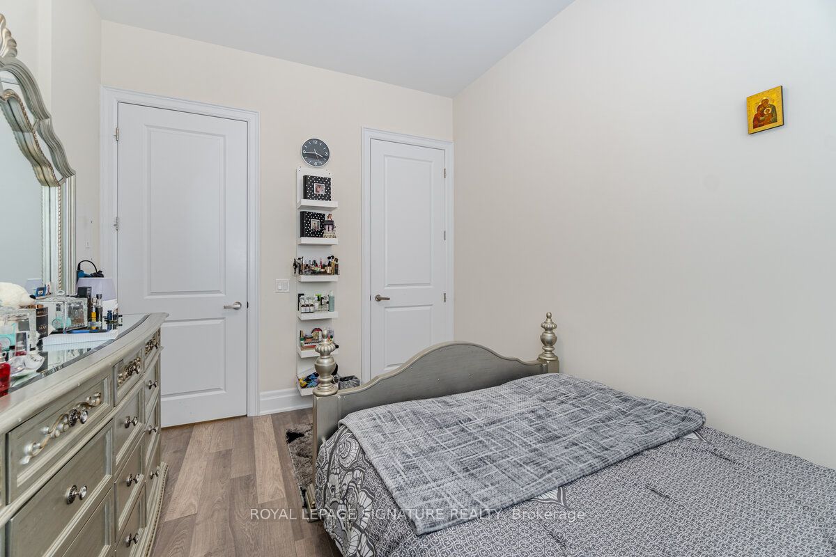 9085 Jane Street #108