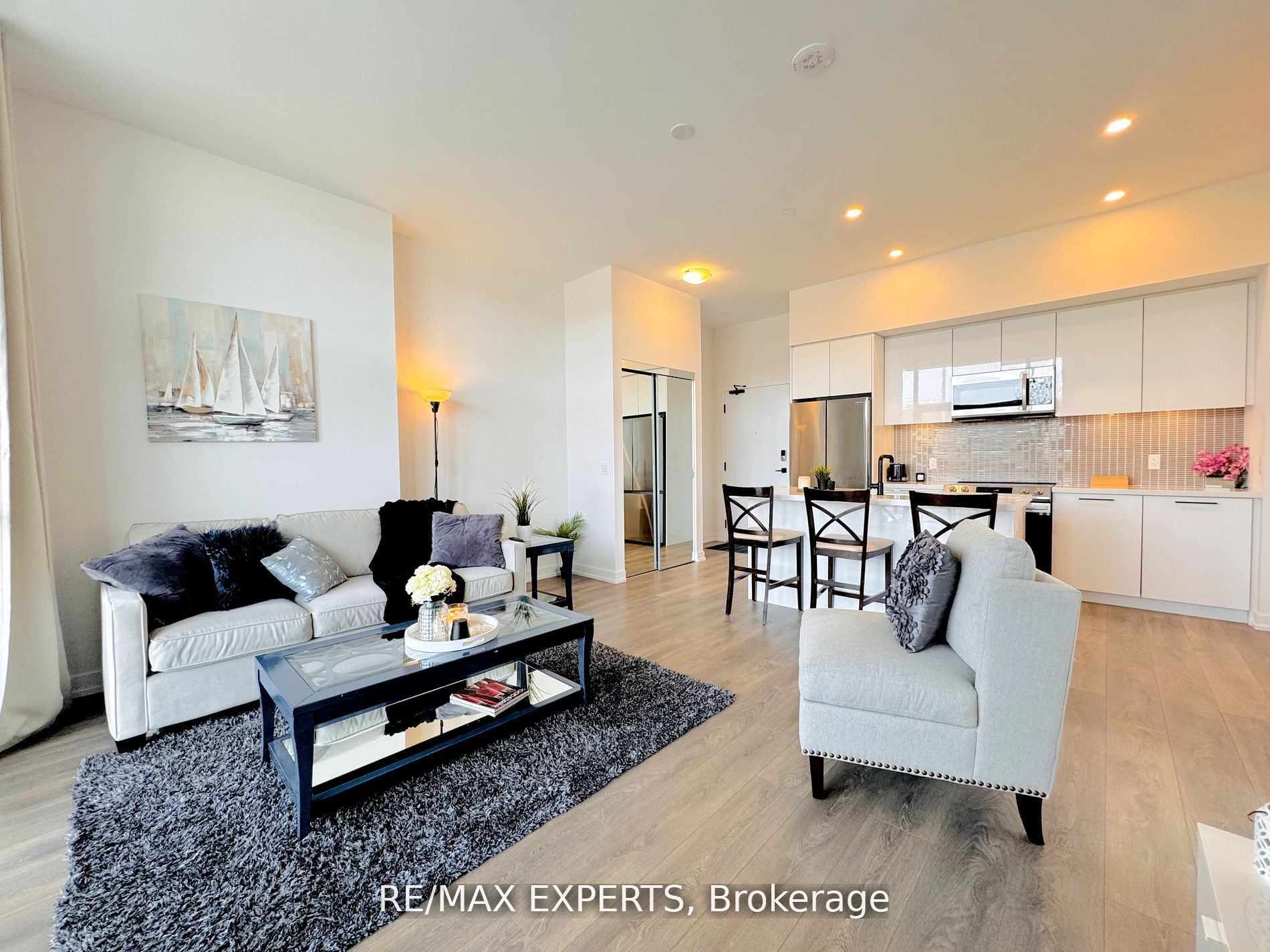 415 Sea Ray Ave, #105