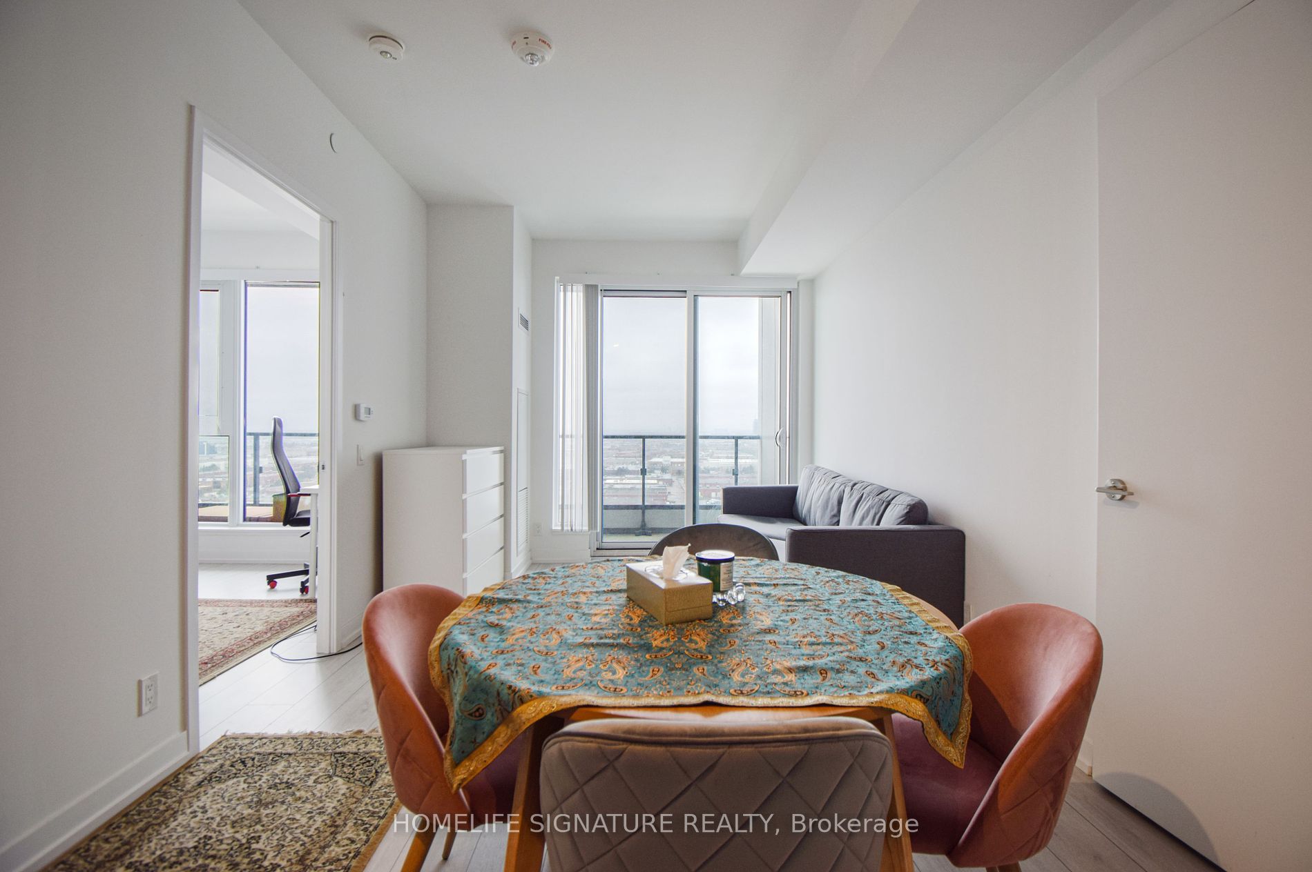 898 Portage Parkway, #1912