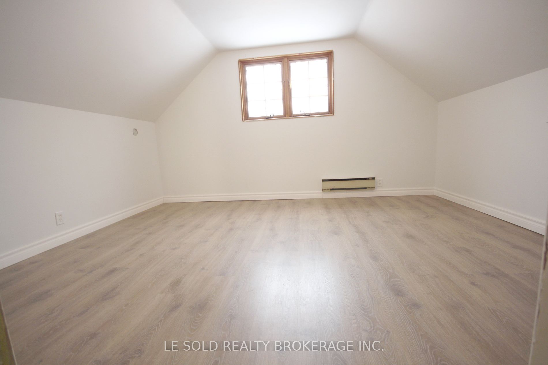 169 Gormley Road W