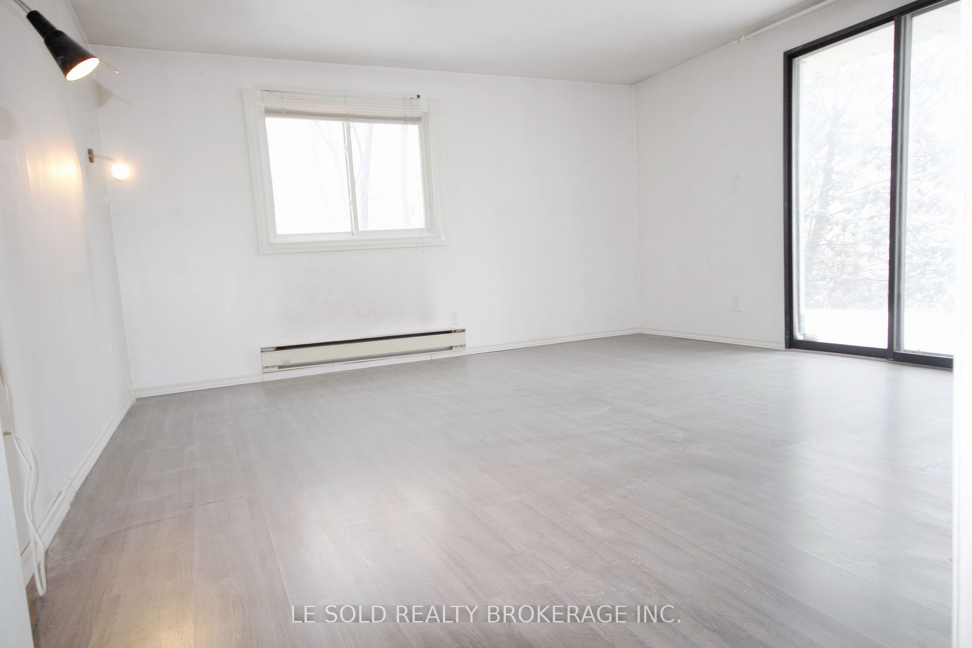 169 Gormley Road W