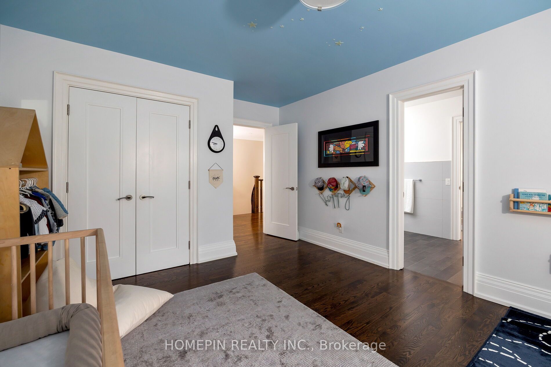 5 Callahan Rd