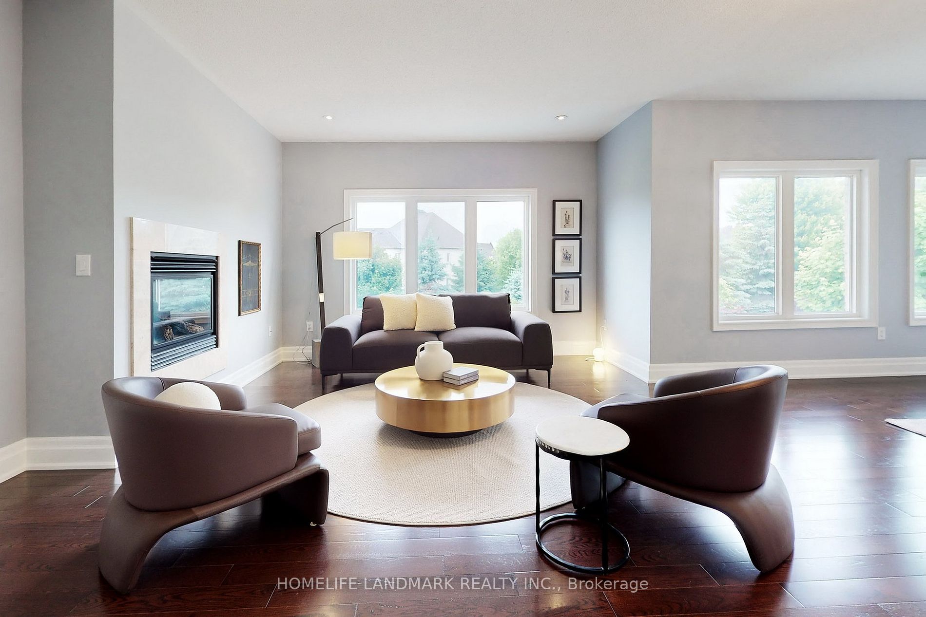 53 Carisbrooke Circle