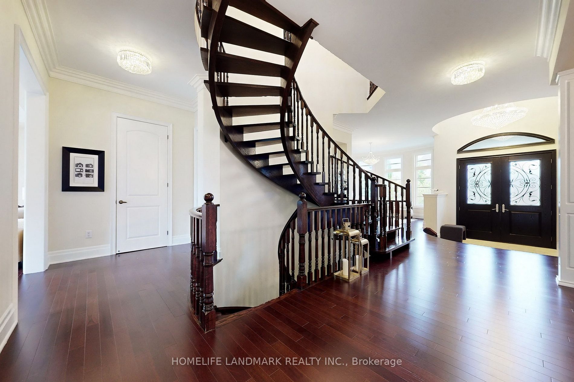53 Carisbrooke Circle