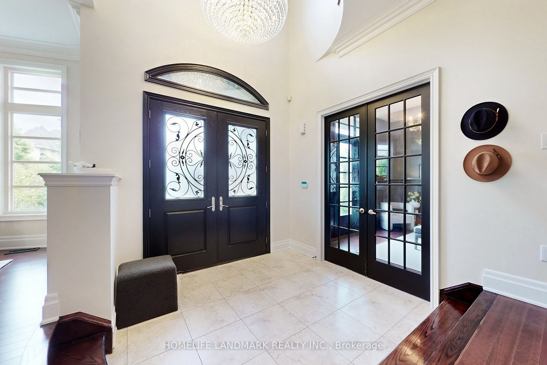 53 Carisbrooke Circle