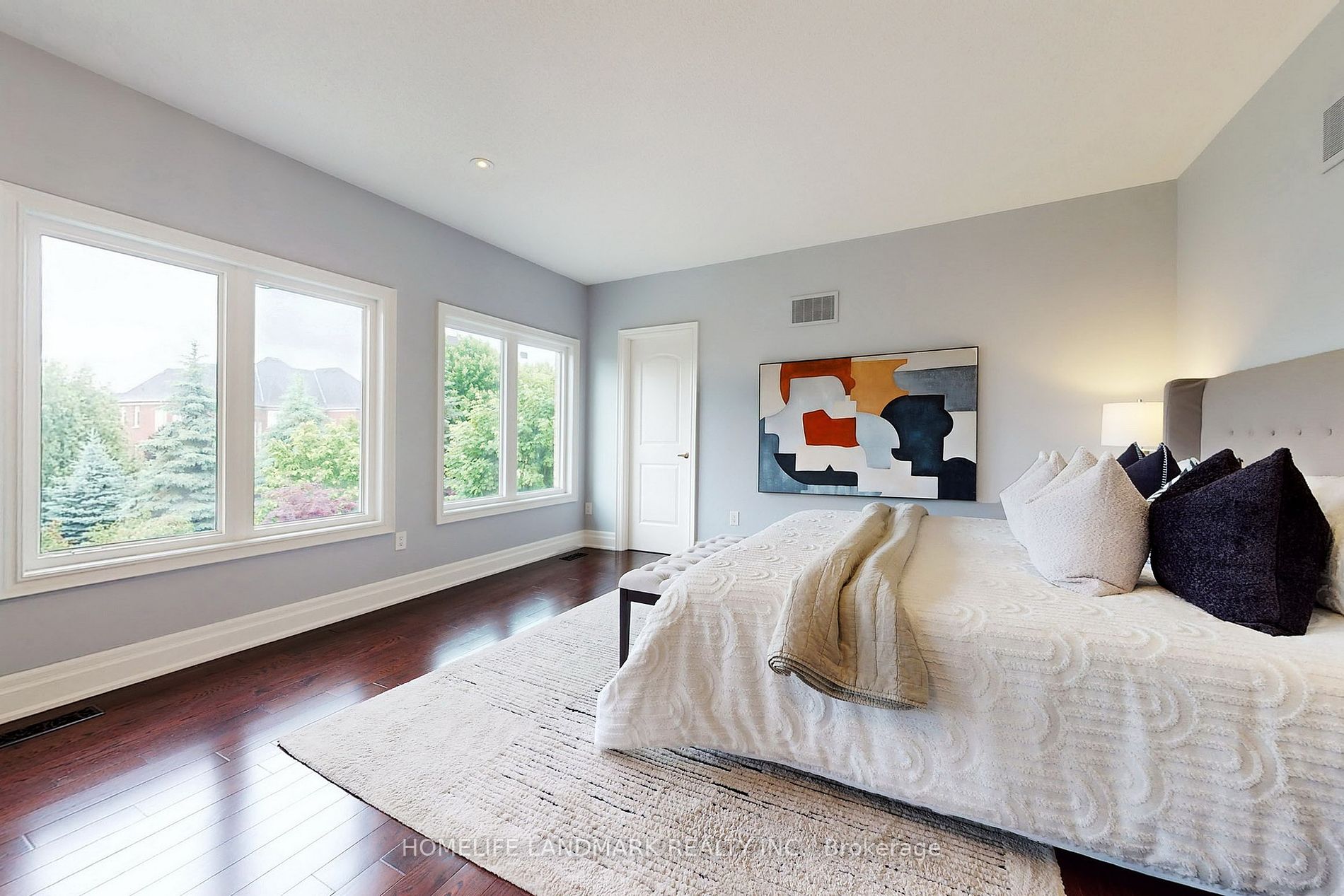 53 Carisbrooke Circle