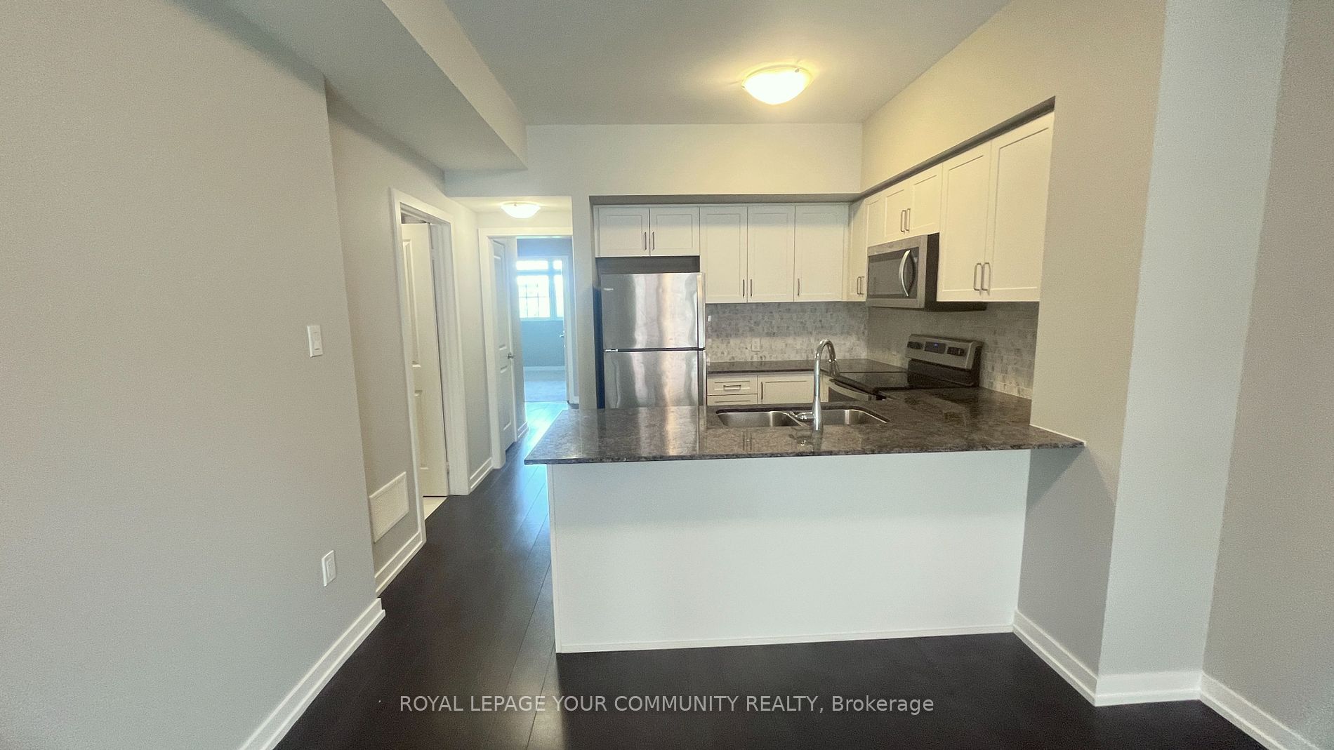 2 Linsmore Place, #208