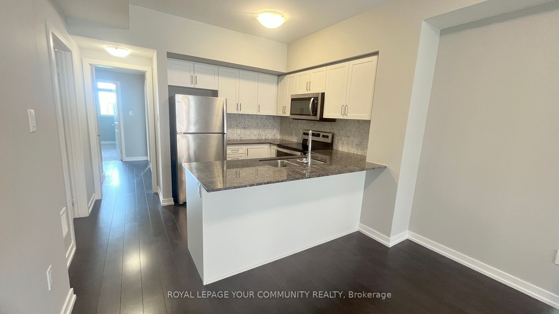 2 Linsmore Place, #208