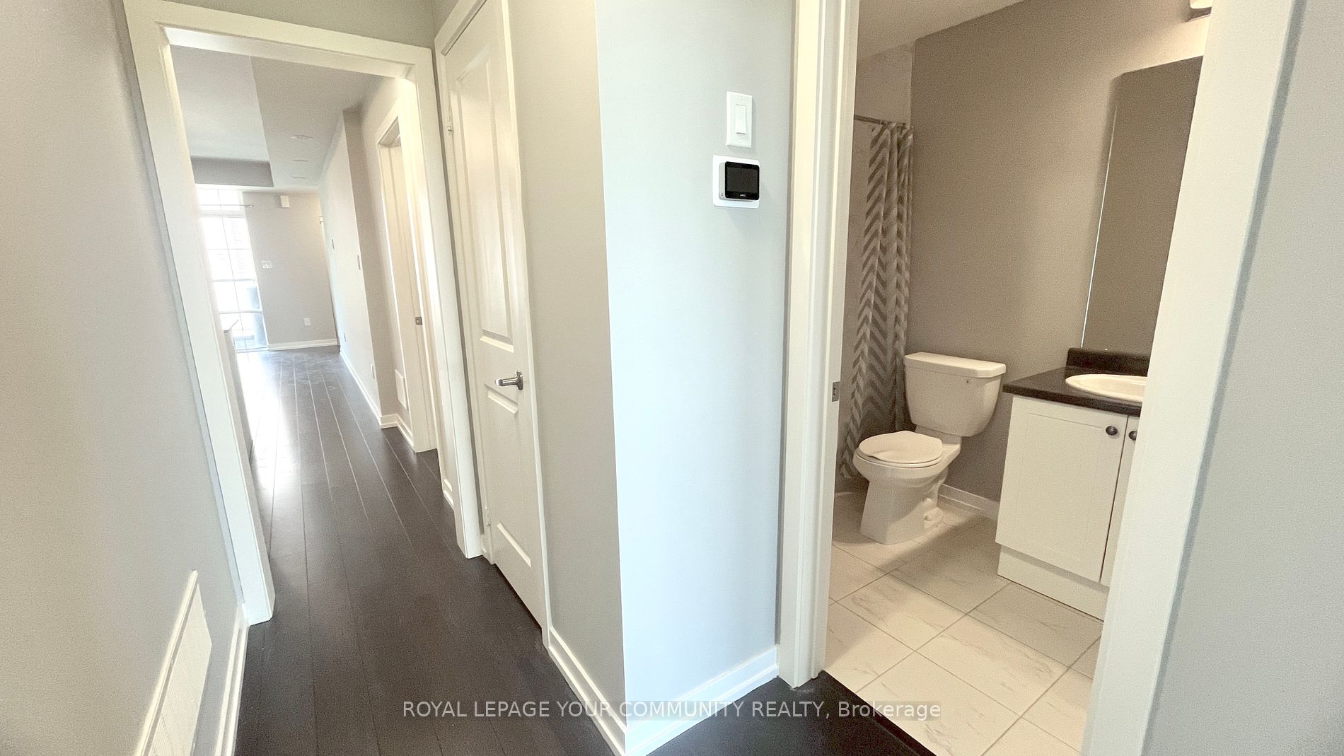 2 Linsmore Place, #208