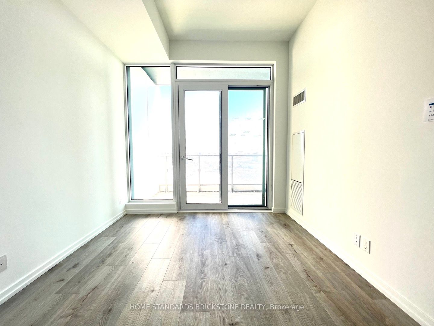 1000 Portage Parkway #1706