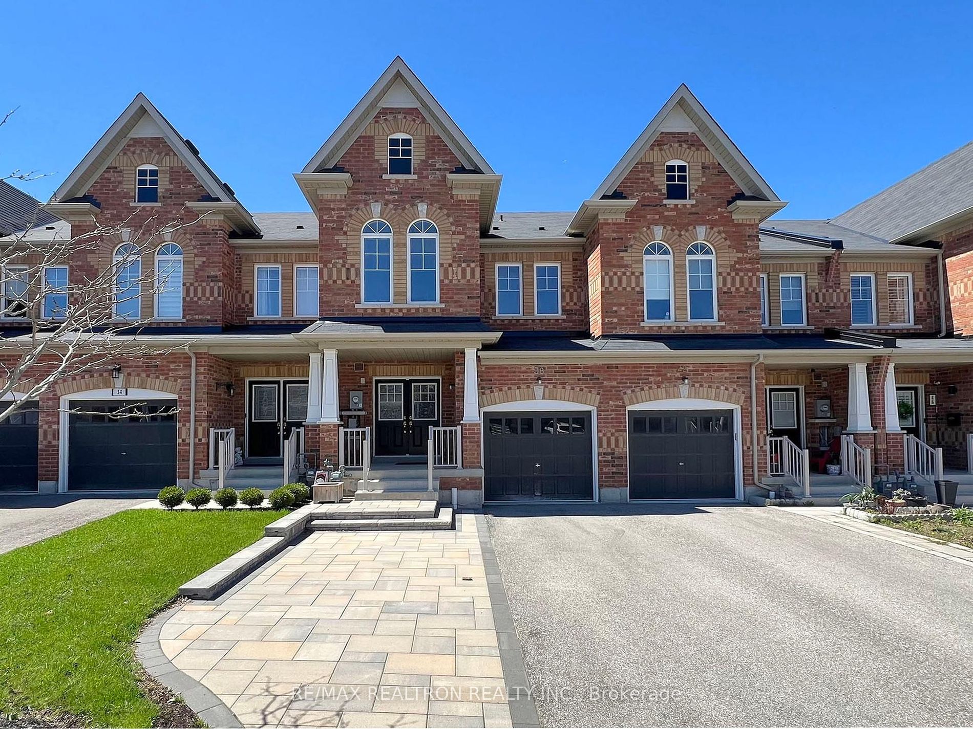 38 Flute St