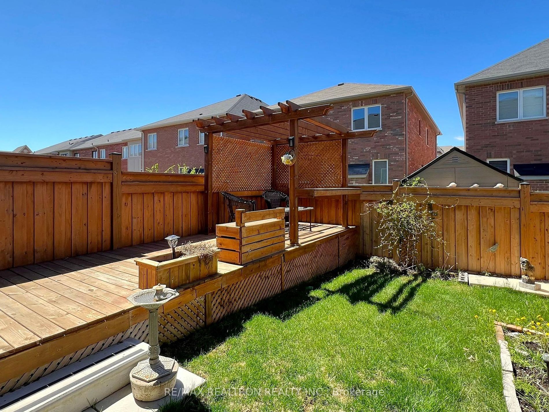 38 Flute St