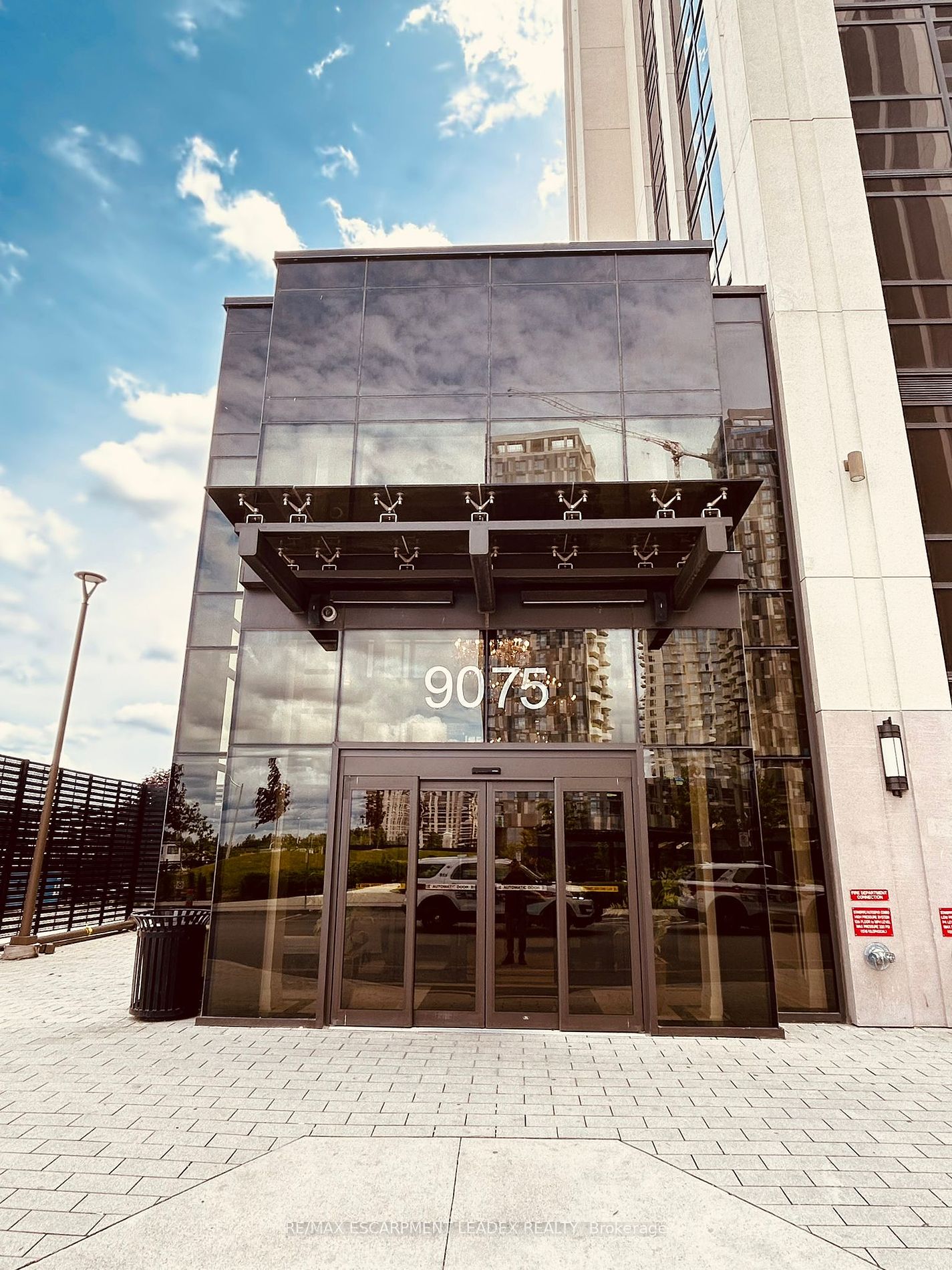 9075 Jane Street, #102
