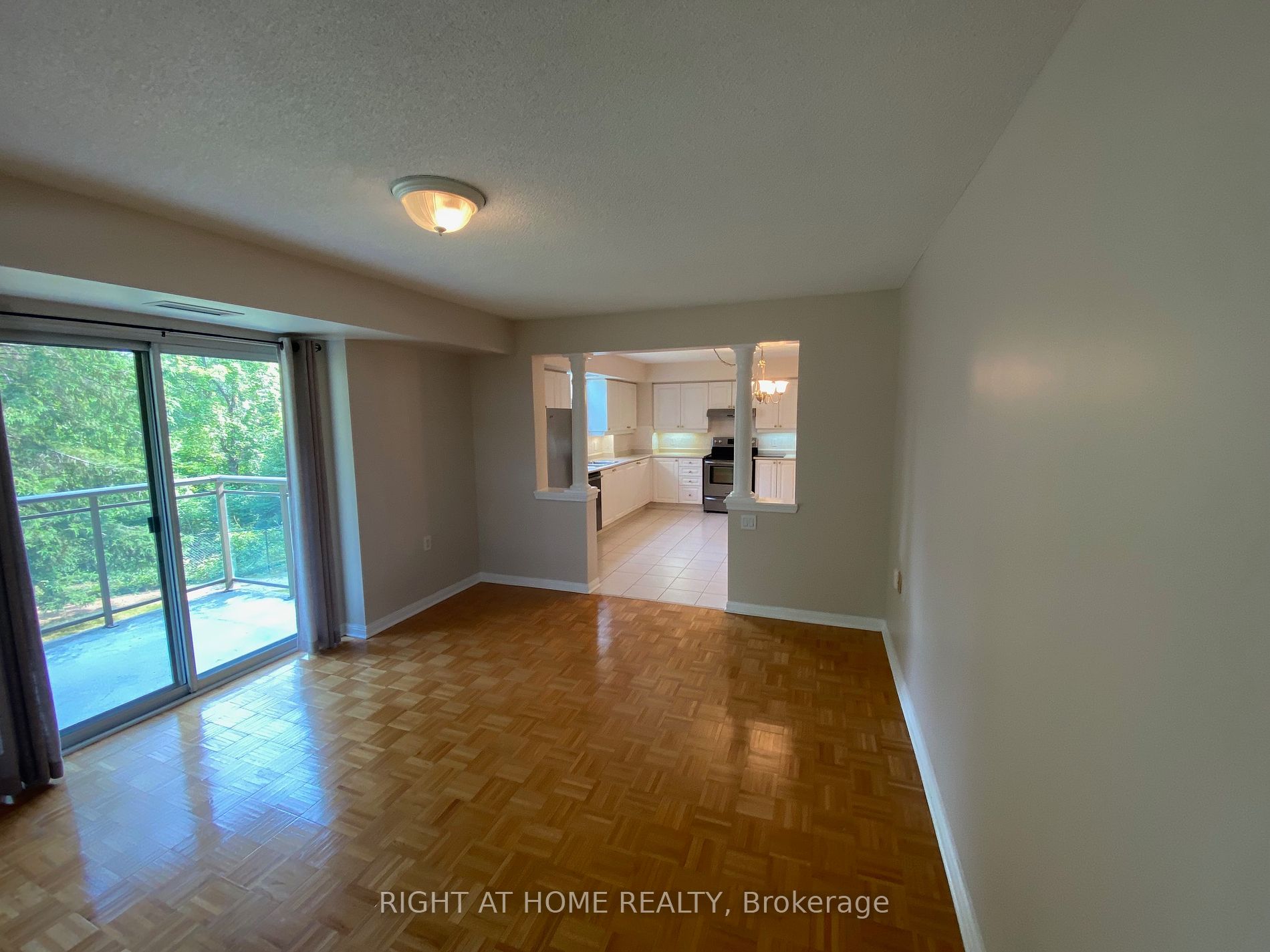 2506 Rutherford Rd, #216