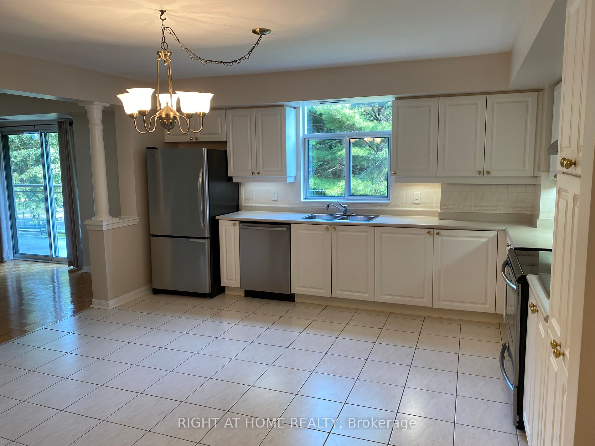 2506 Rutherford Rd, #216