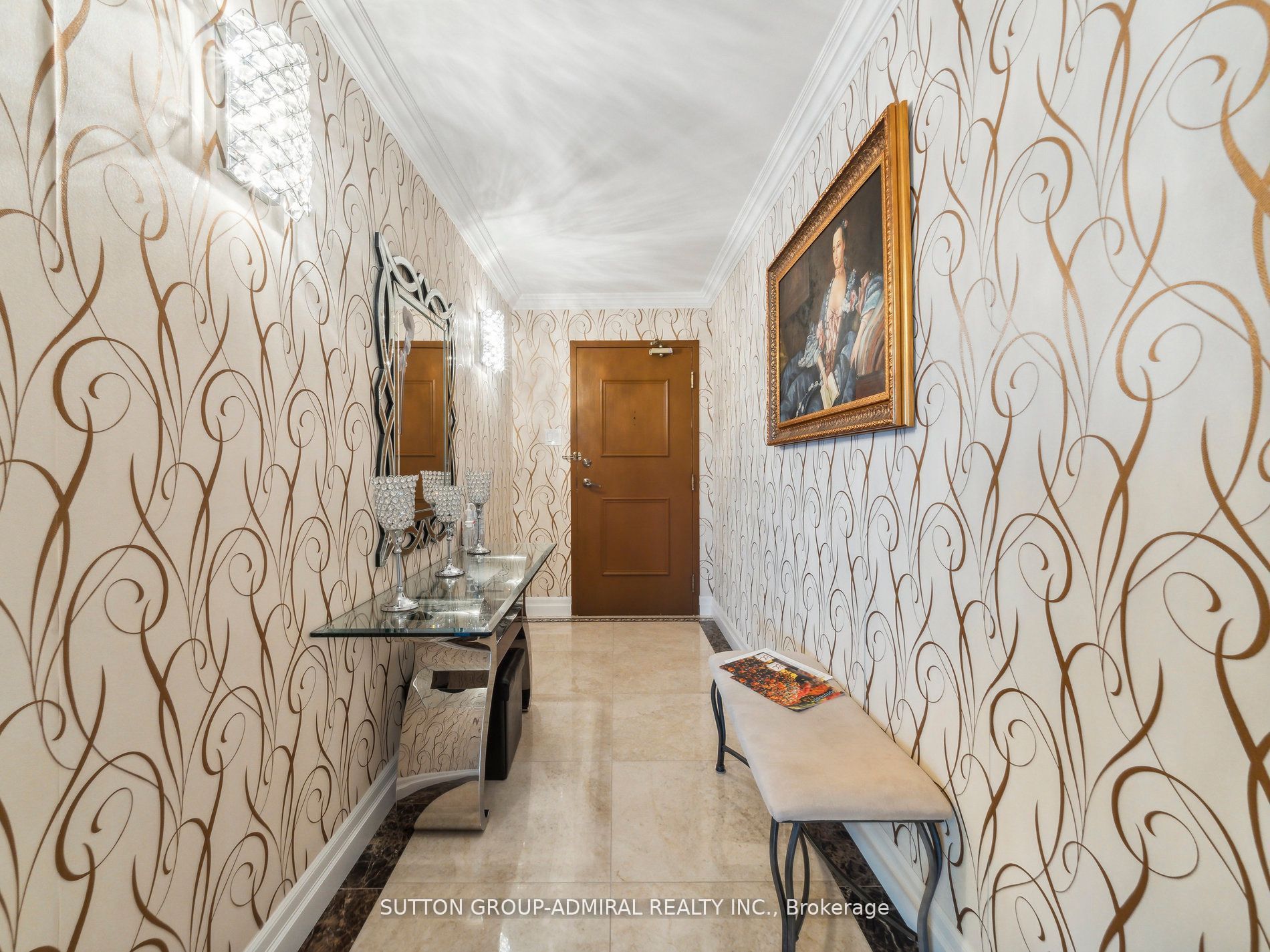 7 Townsgate Drive #604