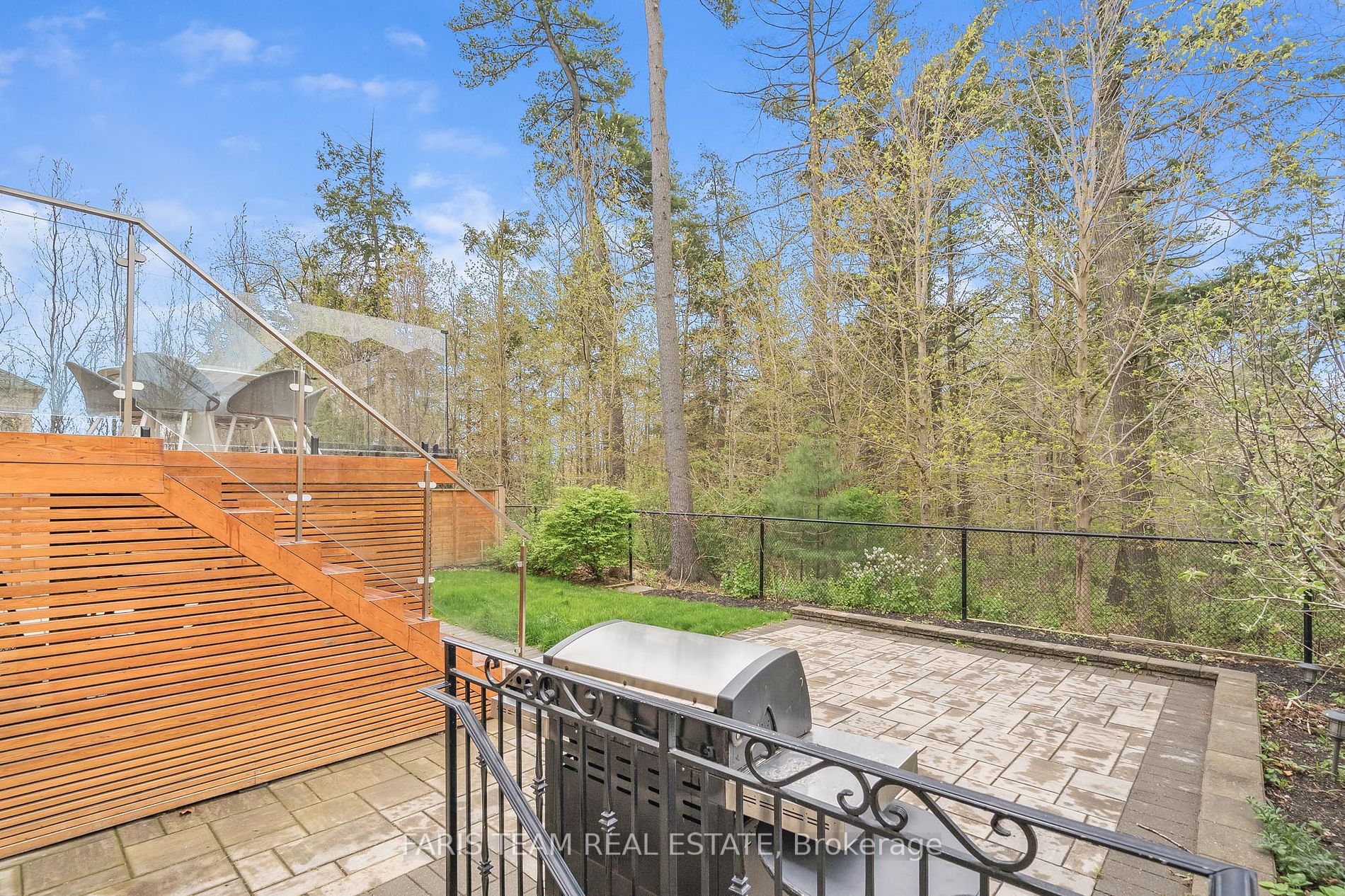 118 Headwind Blvd
