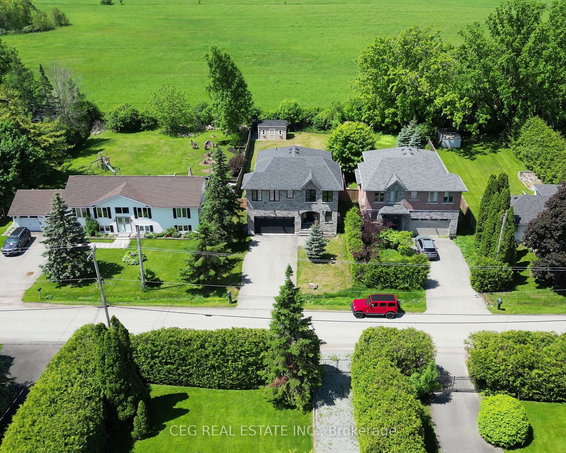 530 Duclos Point Road W