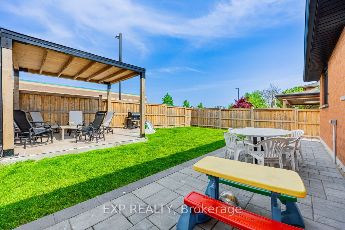 123 Carmen Crescent