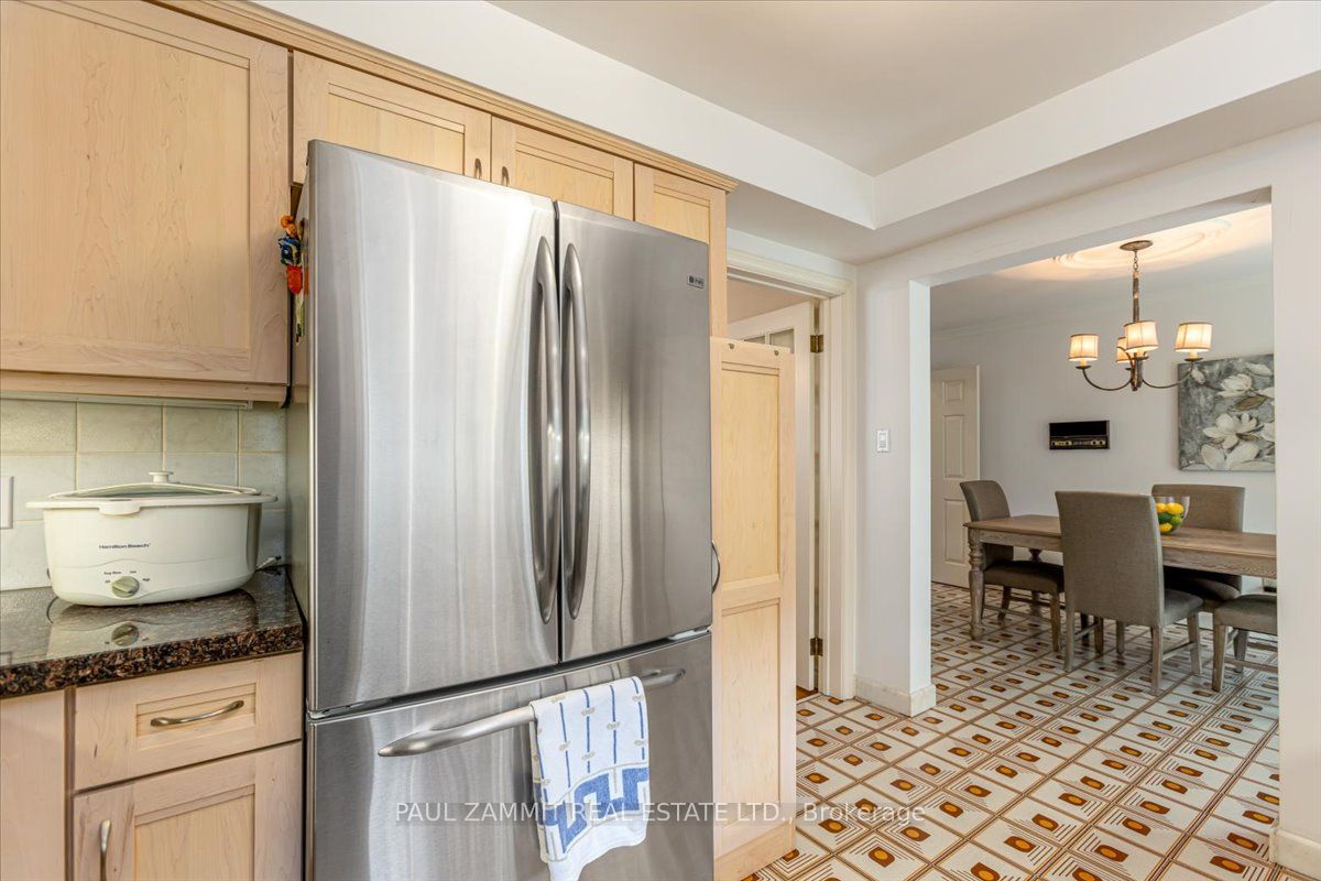 4 Granada Crt