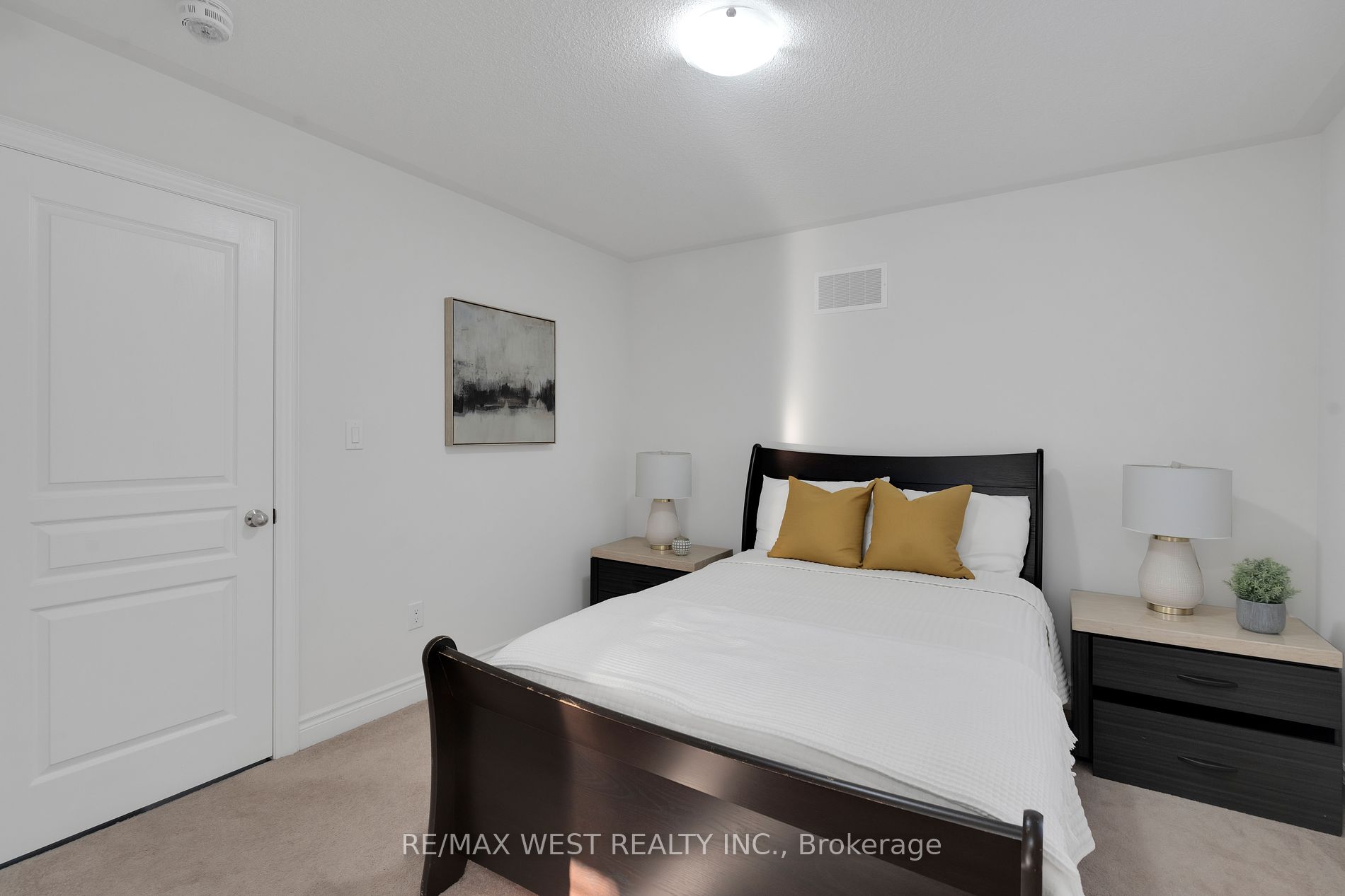 142 Beaconsfield Dr