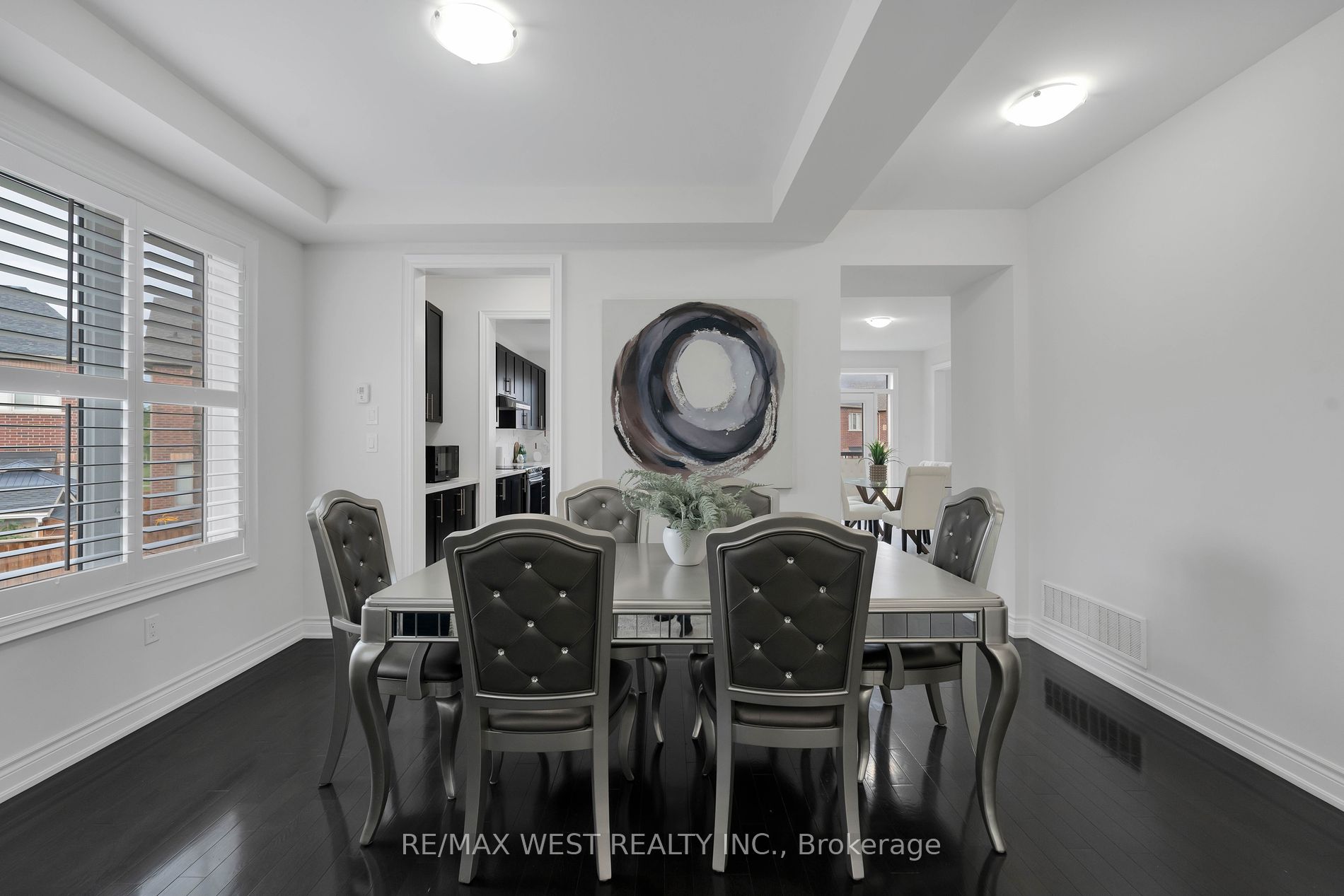 142 Beaconsfield Dr