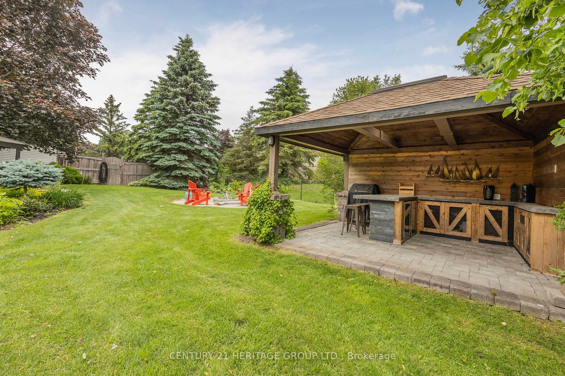 122 Davis Trail