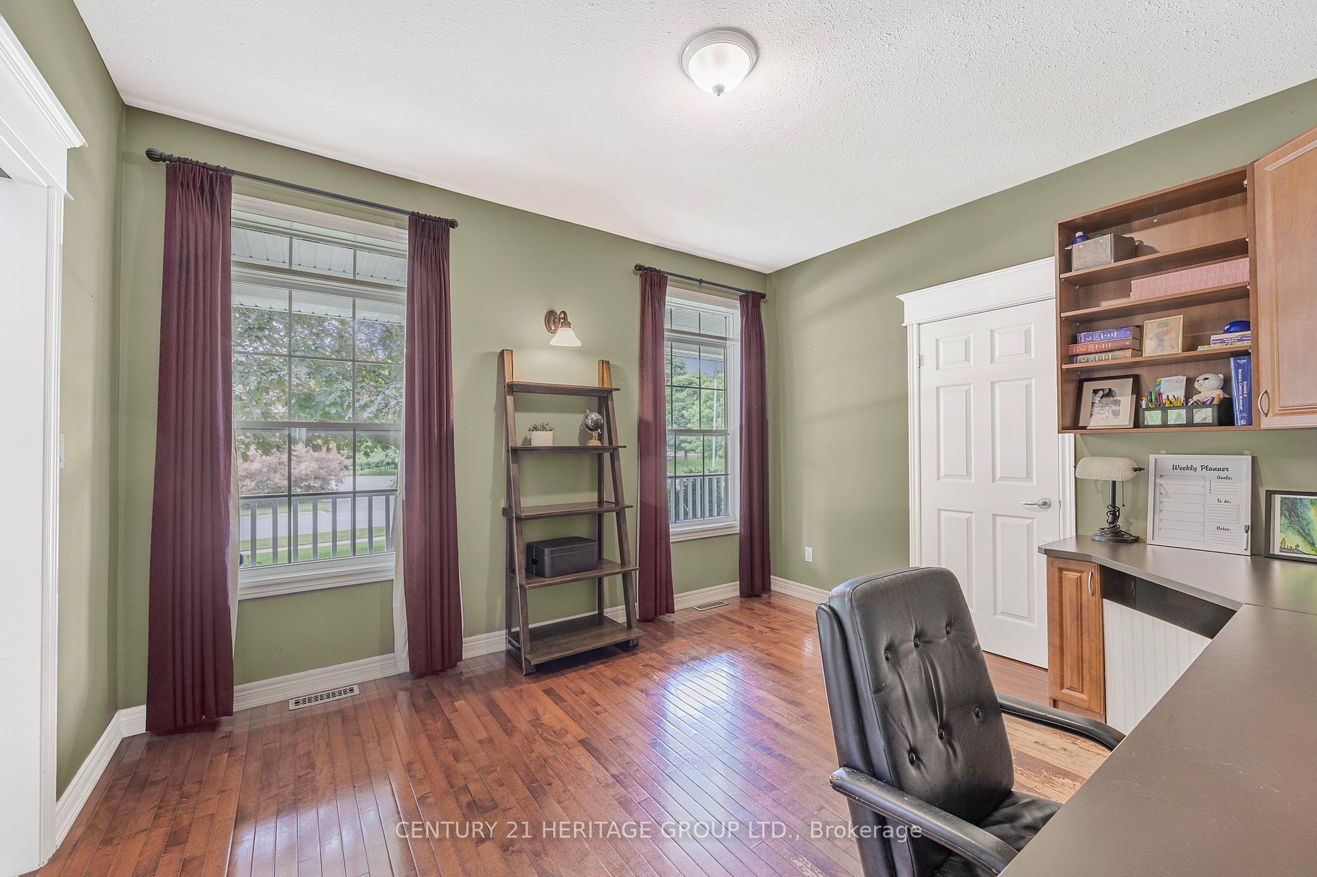 122 Davis Trail