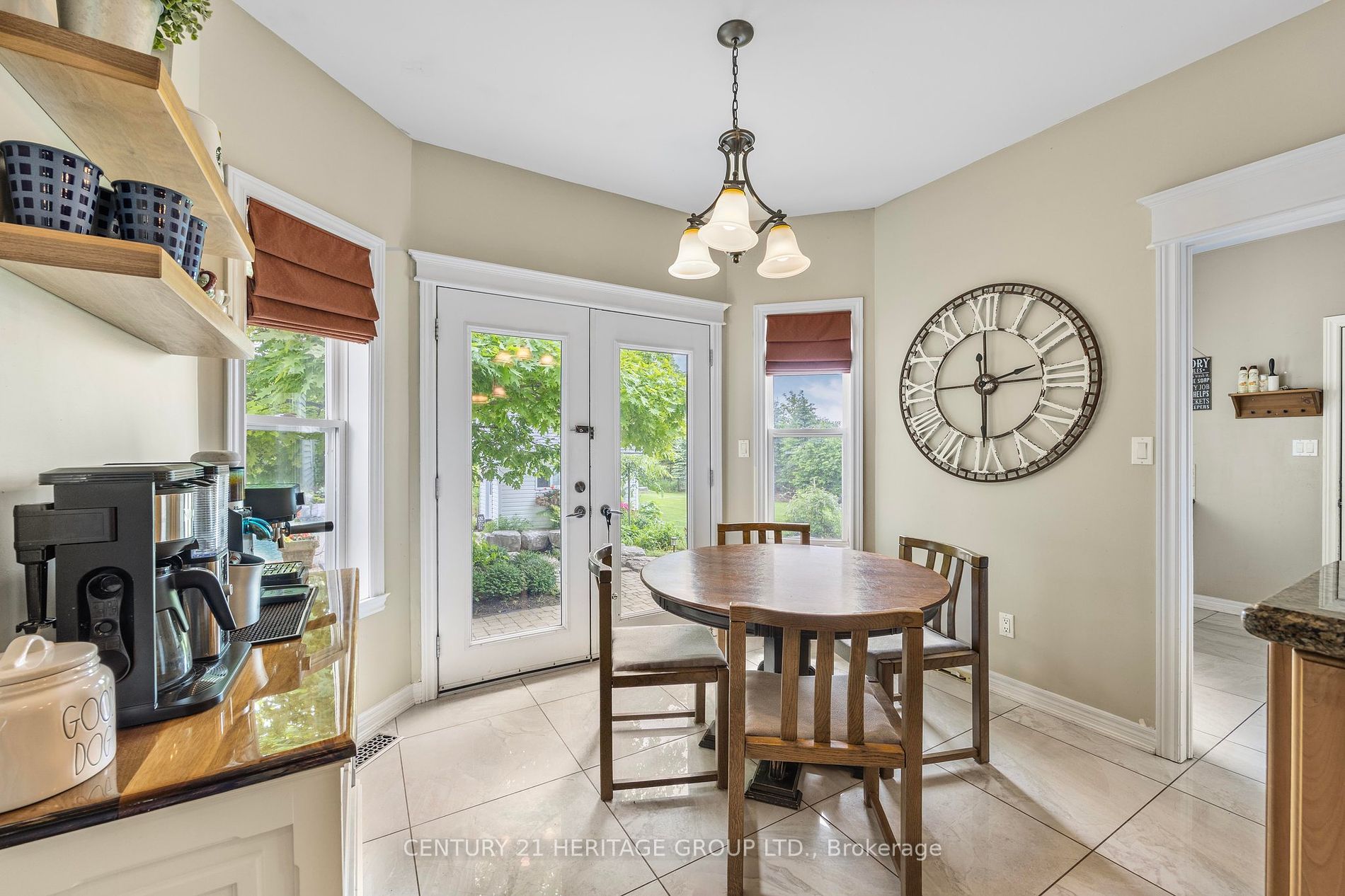 122 Davis Trail